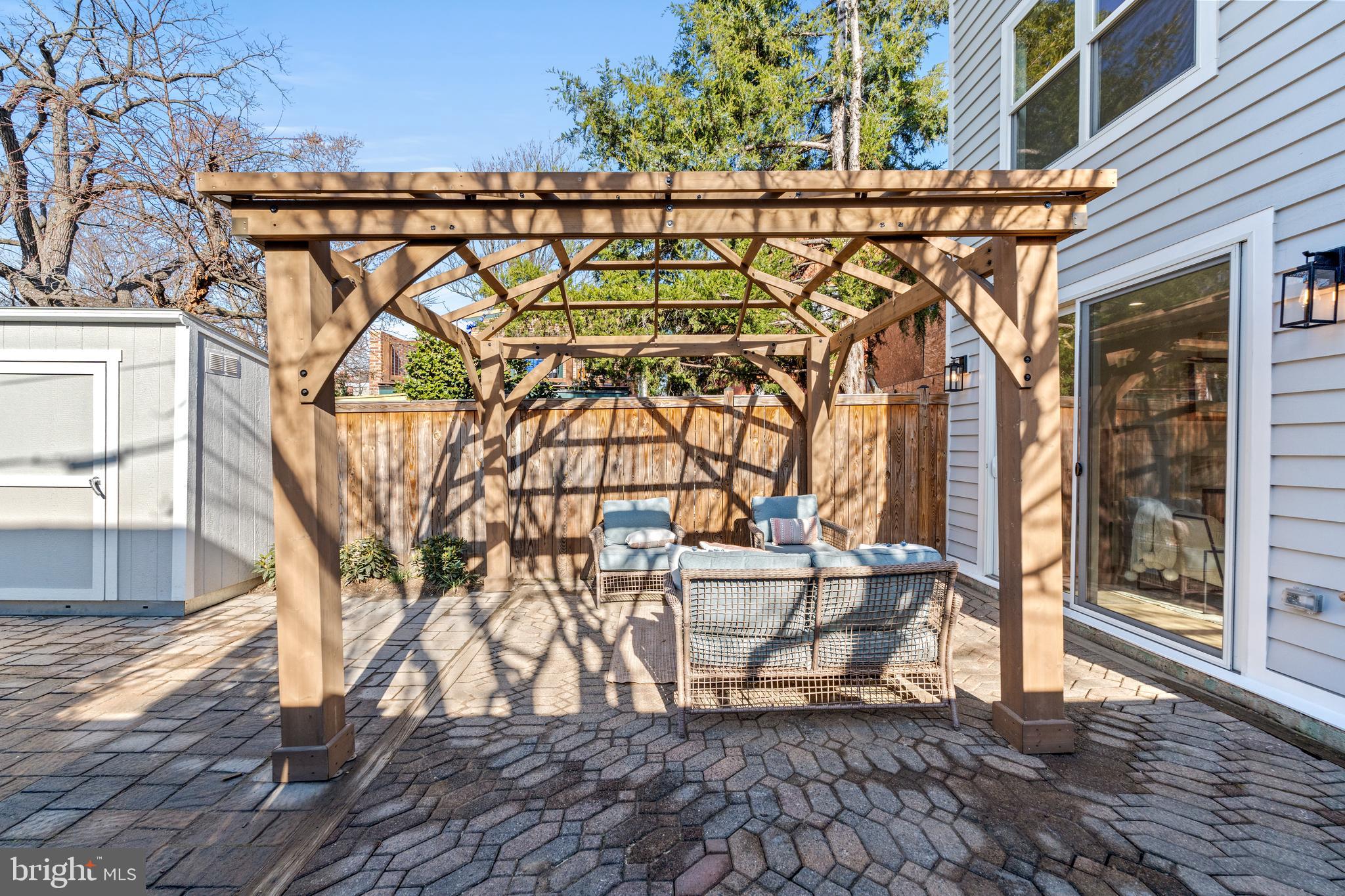 HISTORIC OLD TOWN - Residential