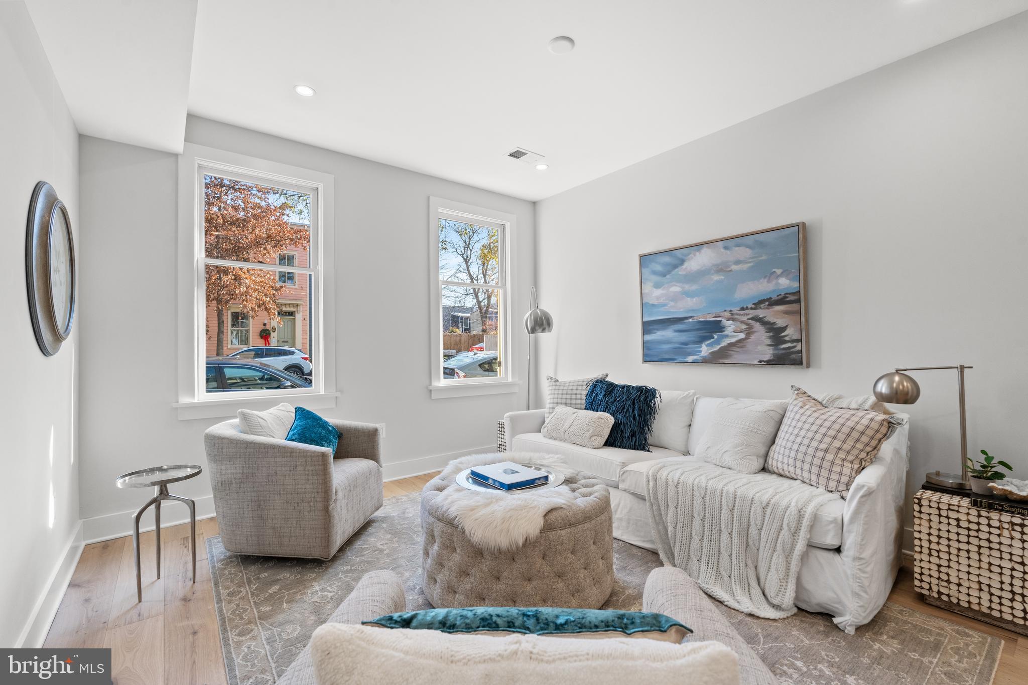 HISTORIC OLD TOWN - Residential