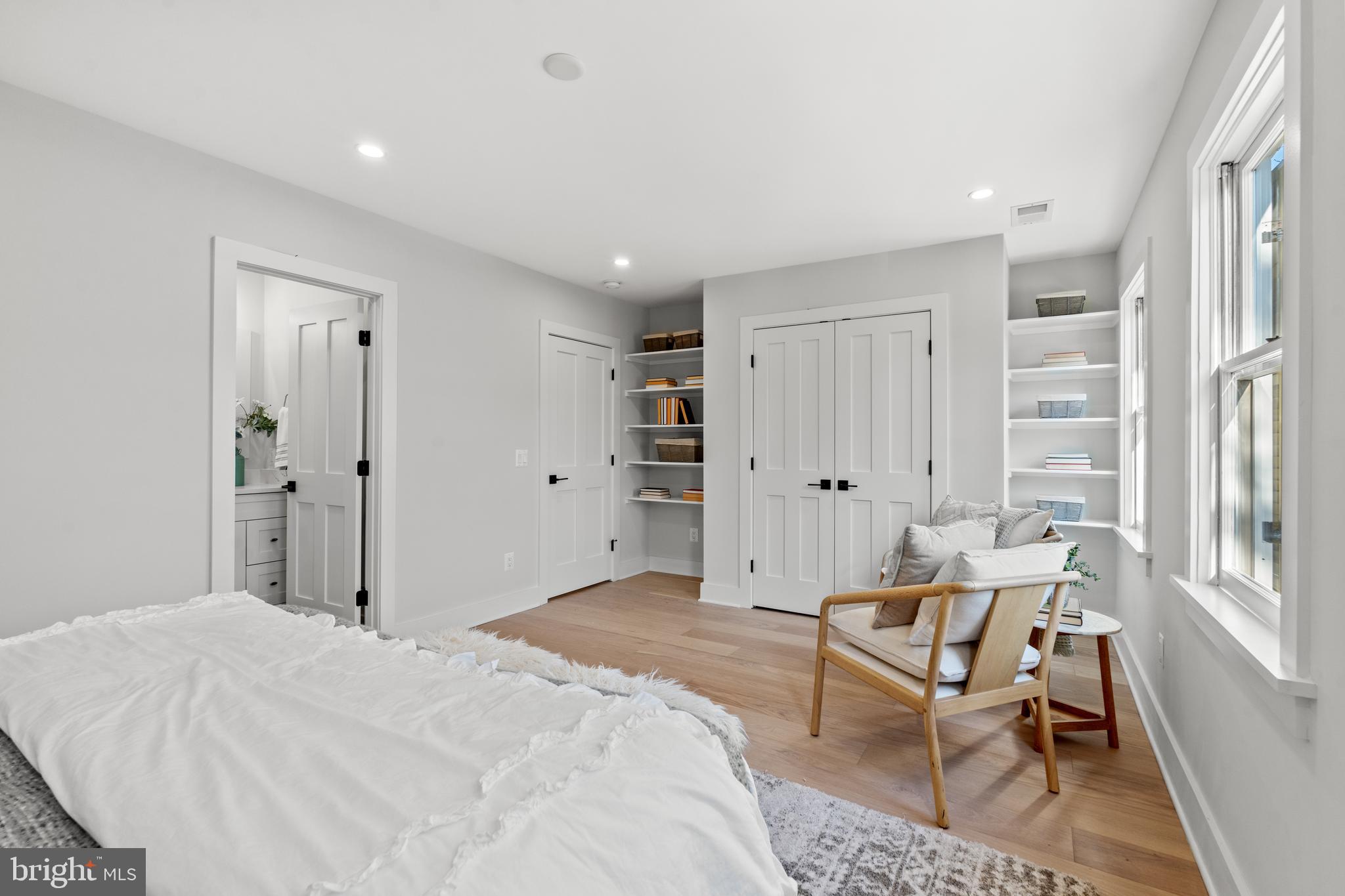 HISTORIC OLD TOWN - Residential