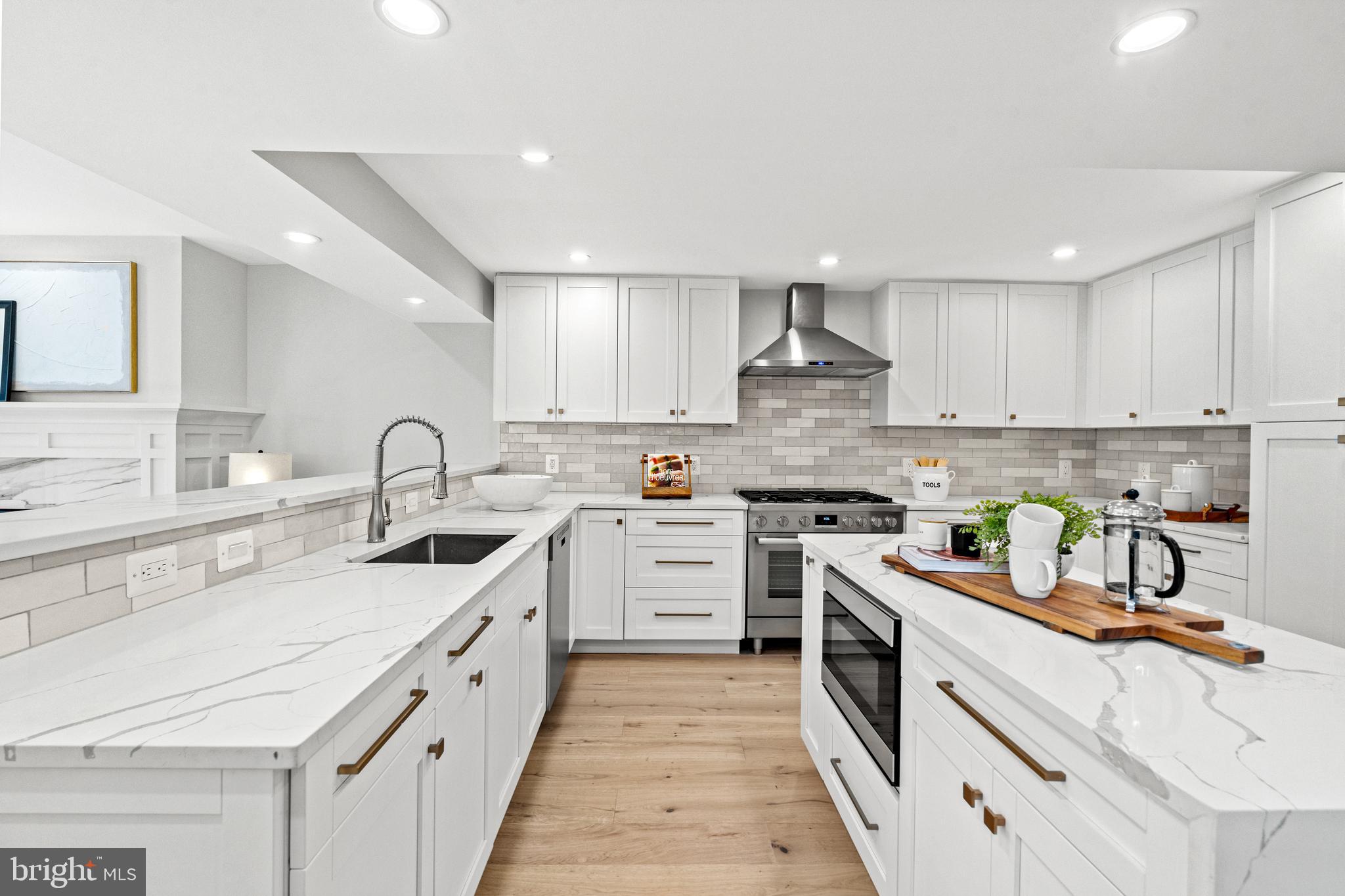 HISTORIC OLD TOWN - Residential