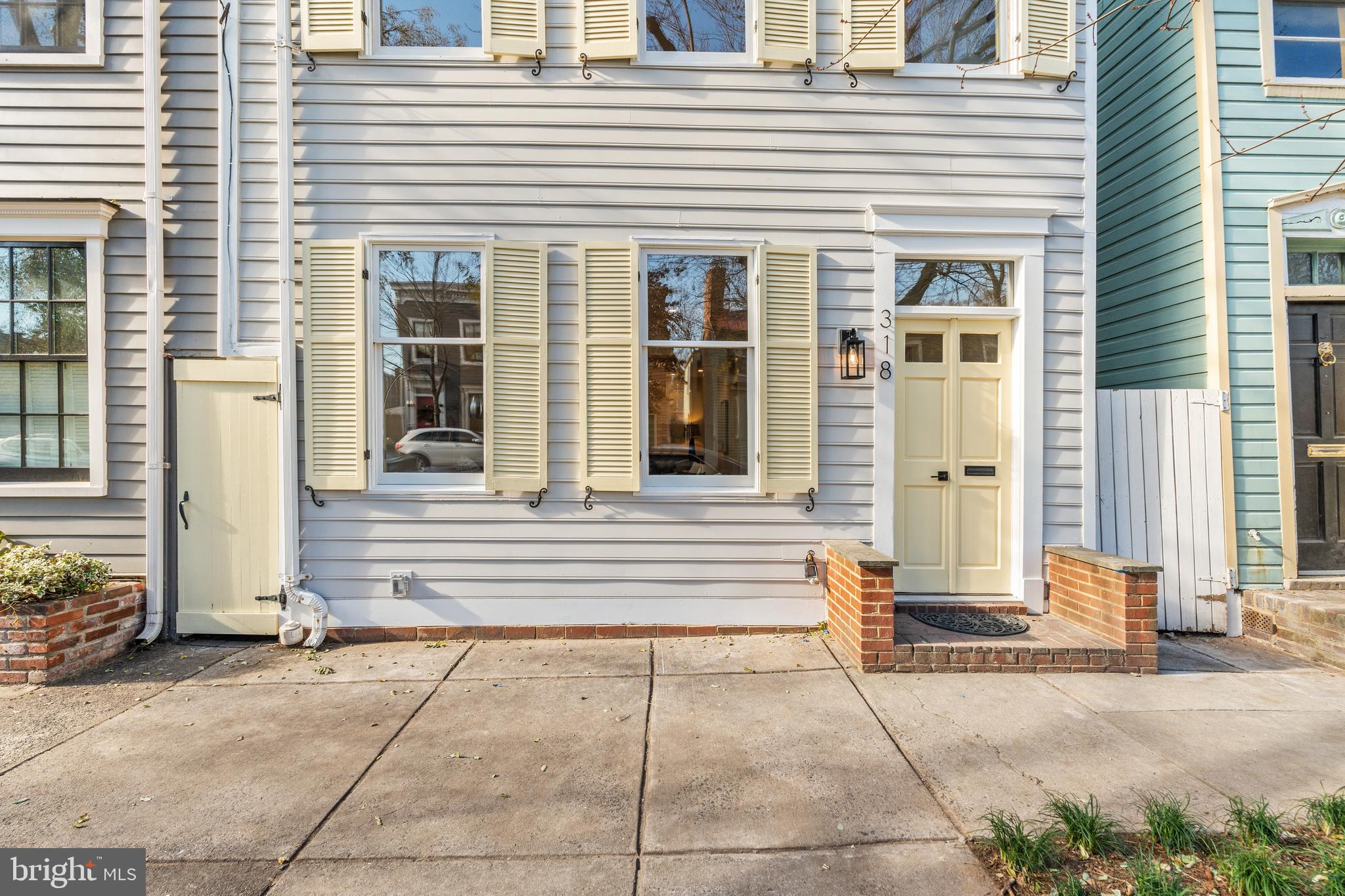 HISTORIC OLD TOWN - Residential