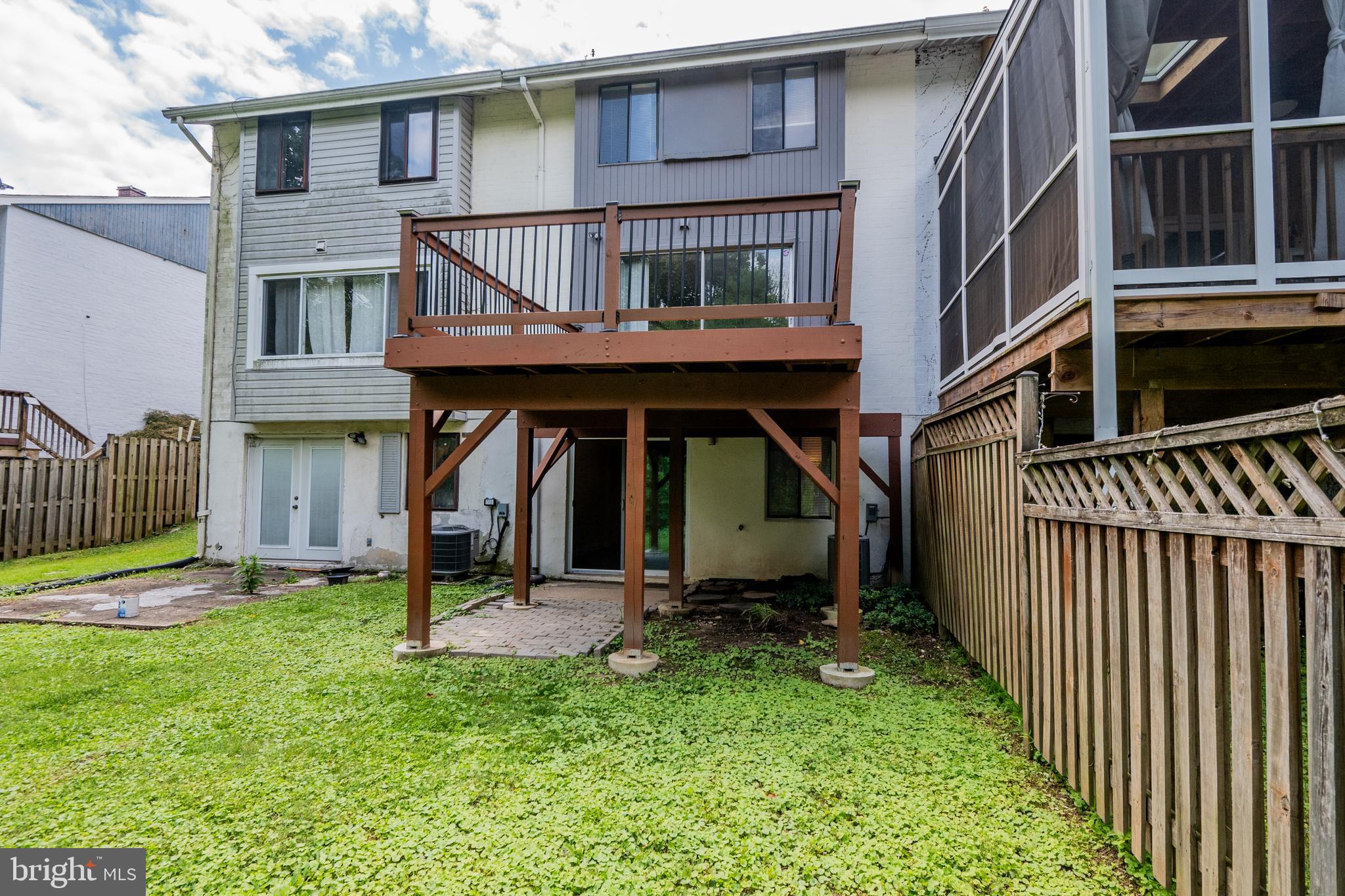 5407 FALLRIVER ROW COURT