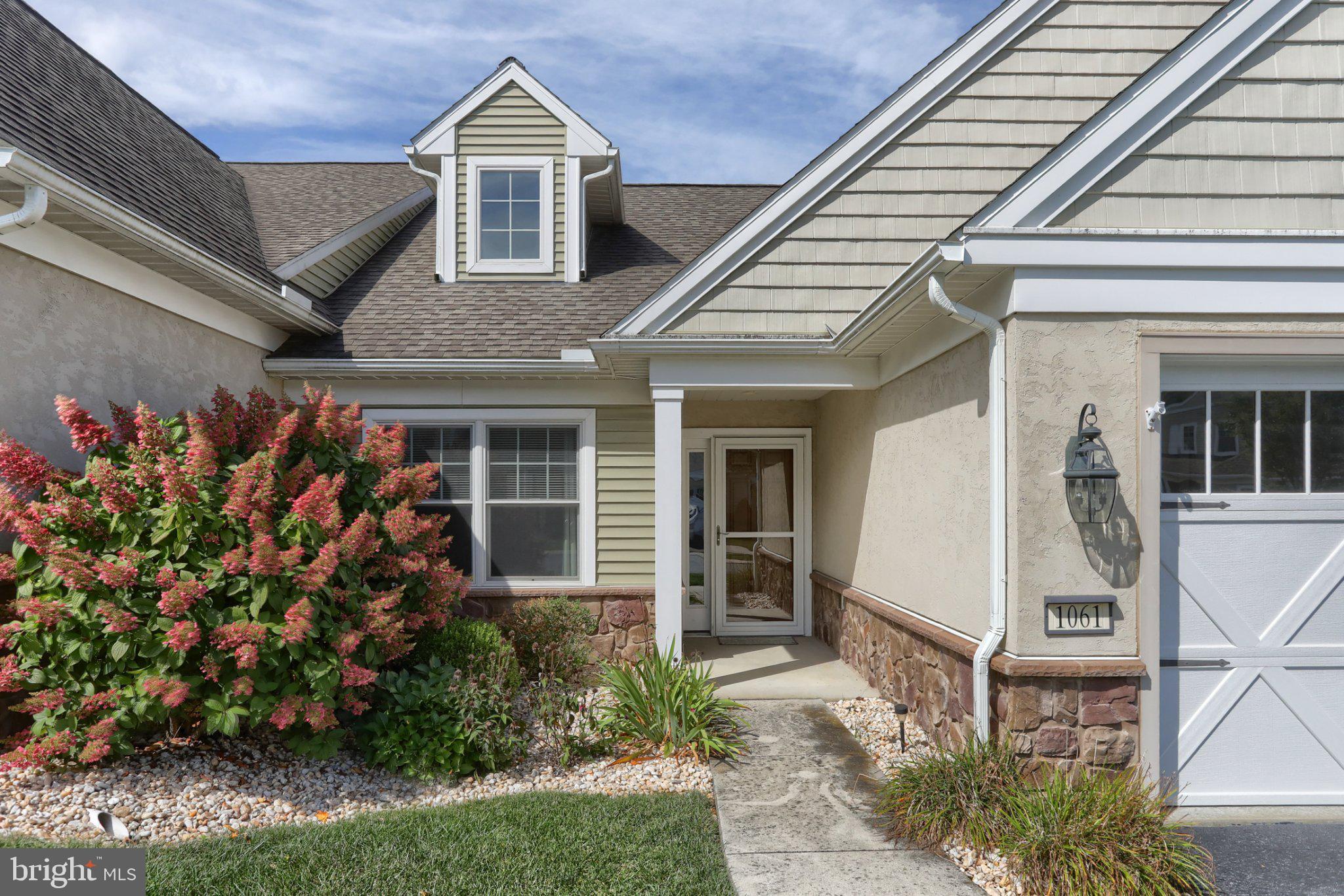 1061 VILLA DRIVE