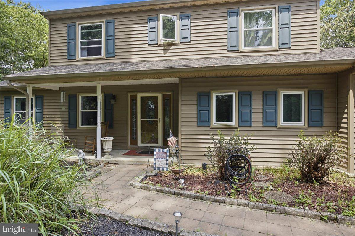 202 PETITT AVENUE