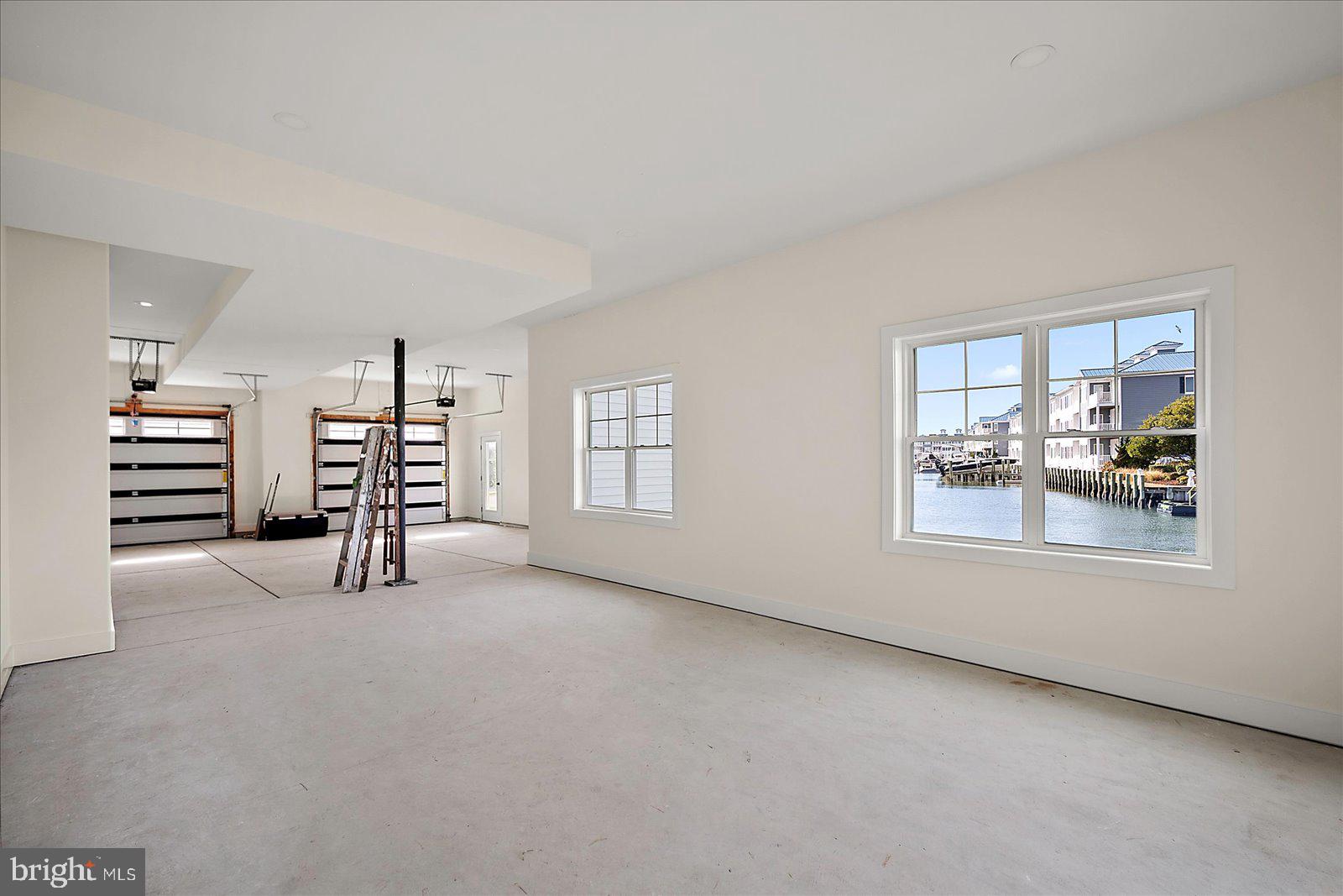 ESTATES AT INLET ISLE - Residential