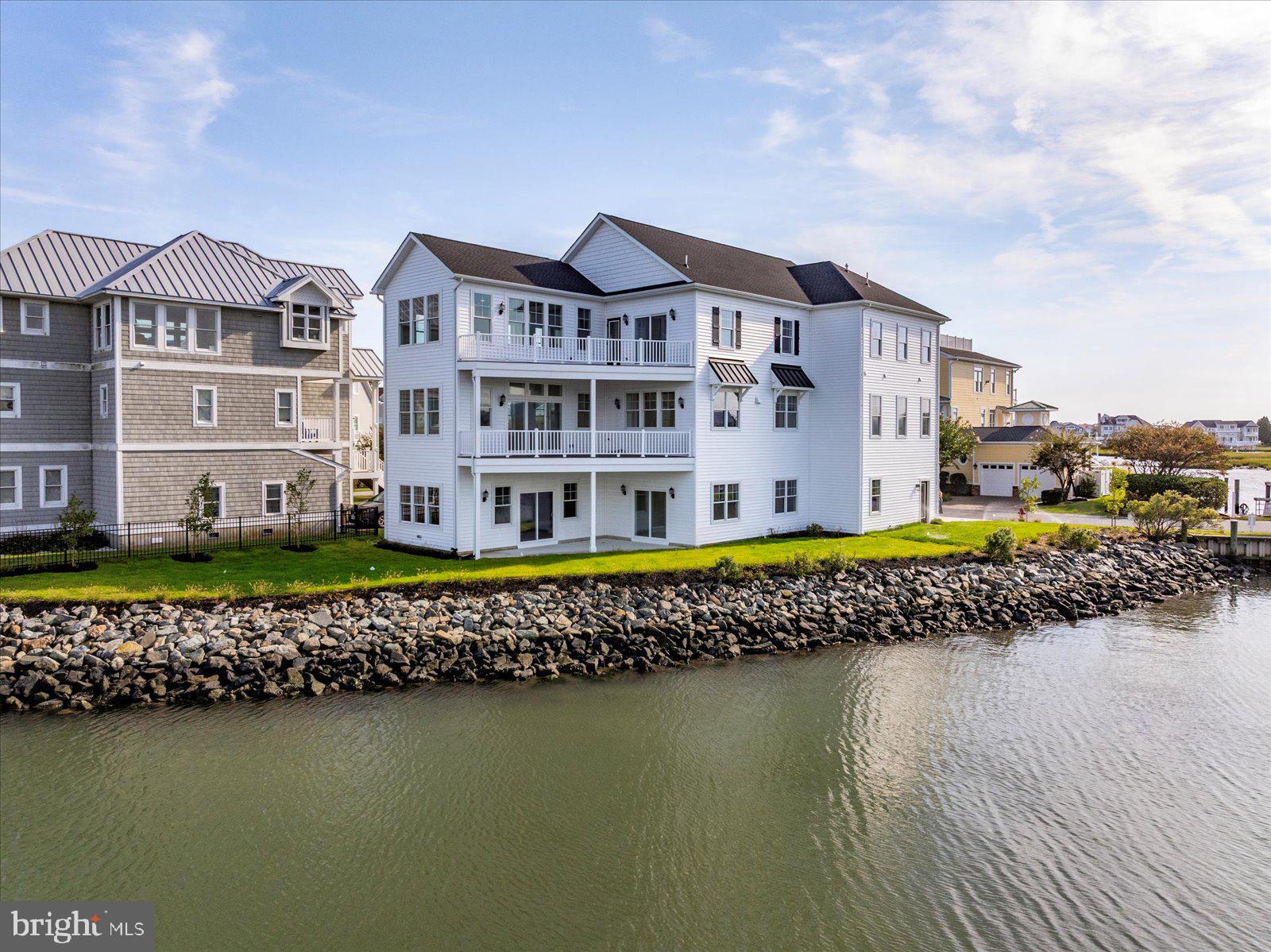 ESTATES AT INLET ISLE - Residential