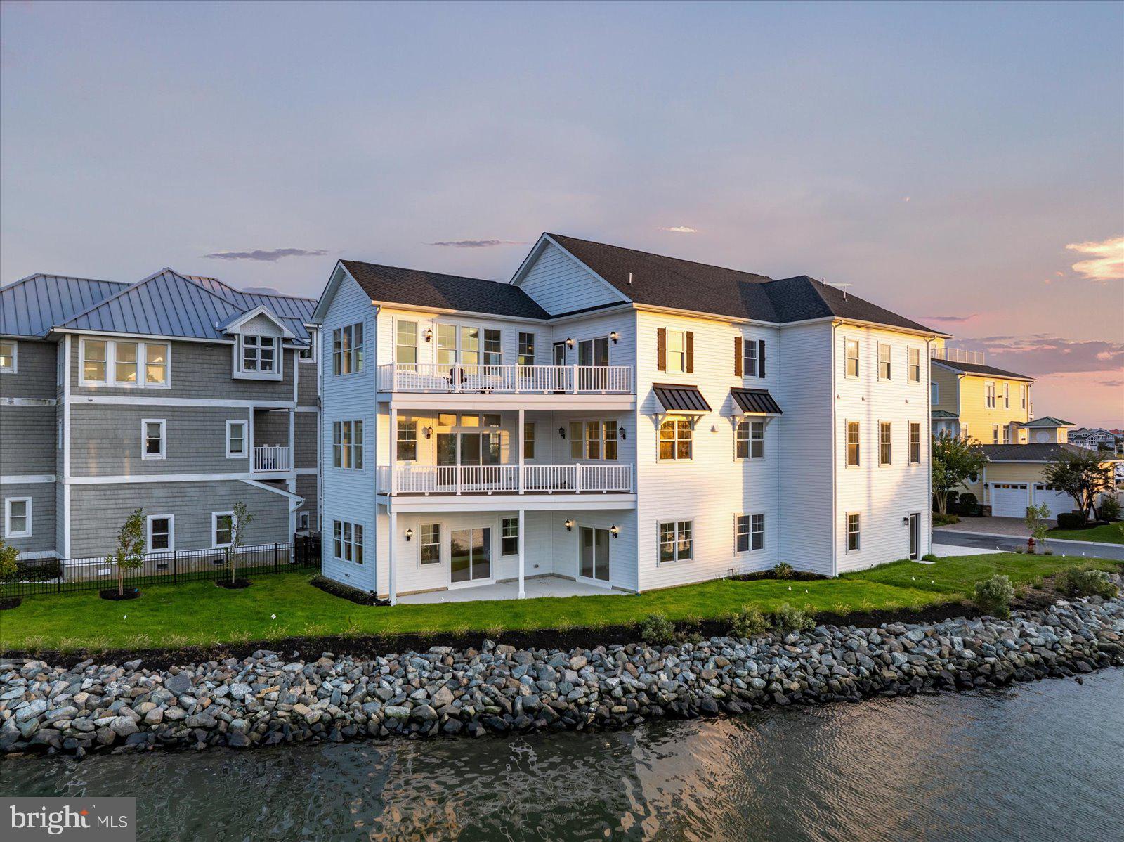 ESTATES AT INLET ISLE - Residential