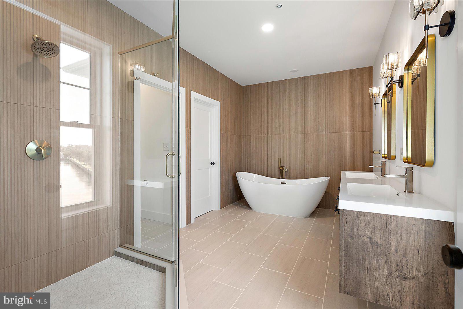 ESTATES AT INLET ISLE - Residential