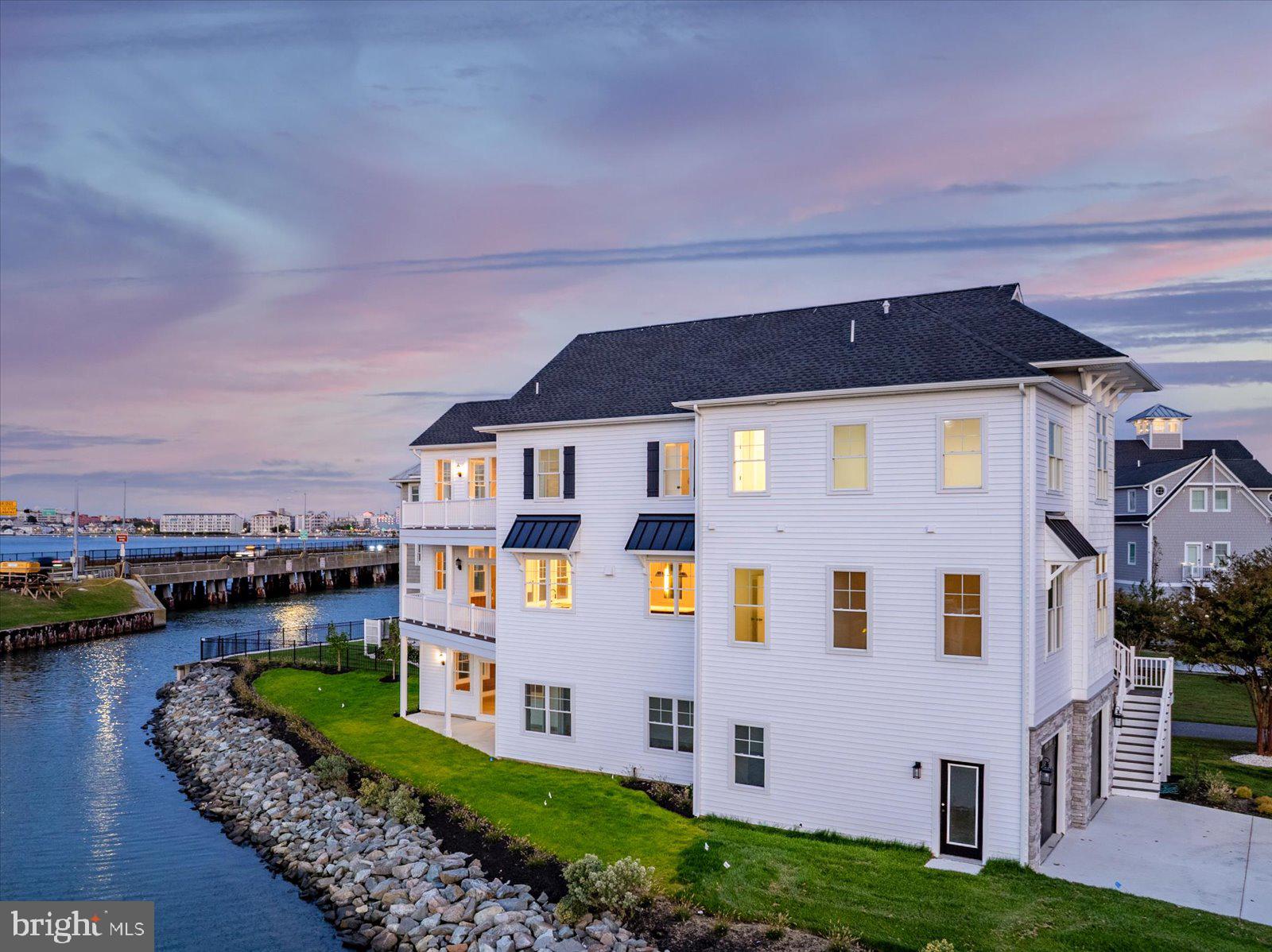 ESTATES AT INLET ISLE - Residential