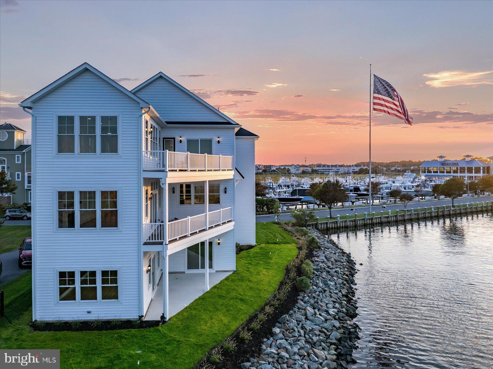 ESTATES AT INLET ISLE - Residential