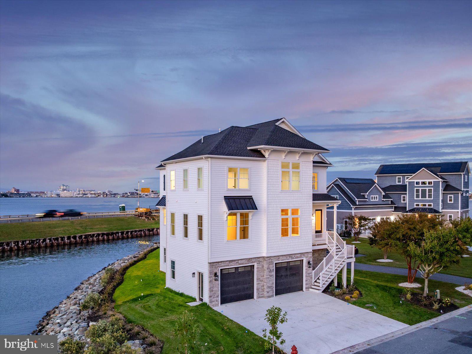 ESTATES AT INLET ISLE - Residential