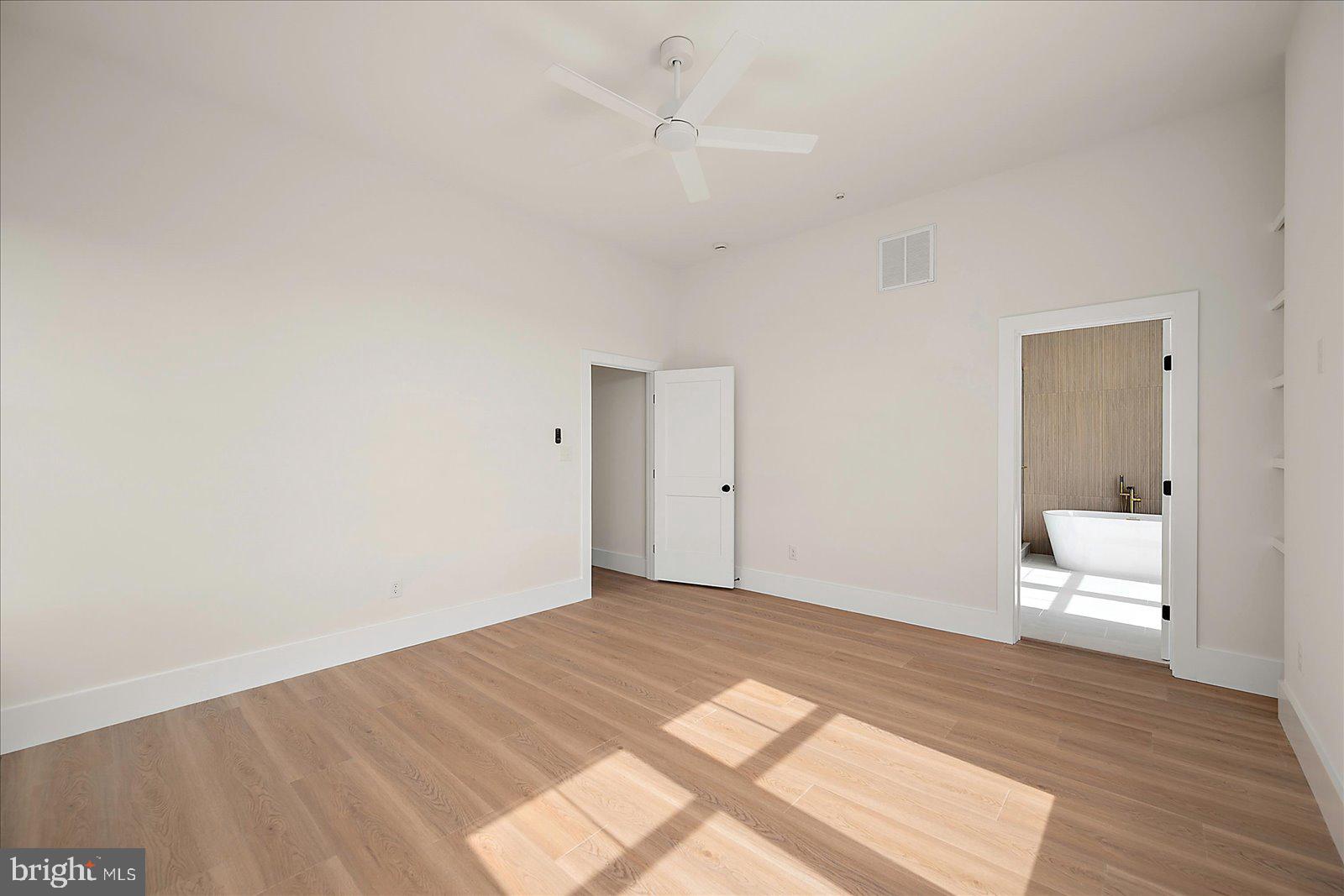 ESTATES AT INLET ISLE - Residential