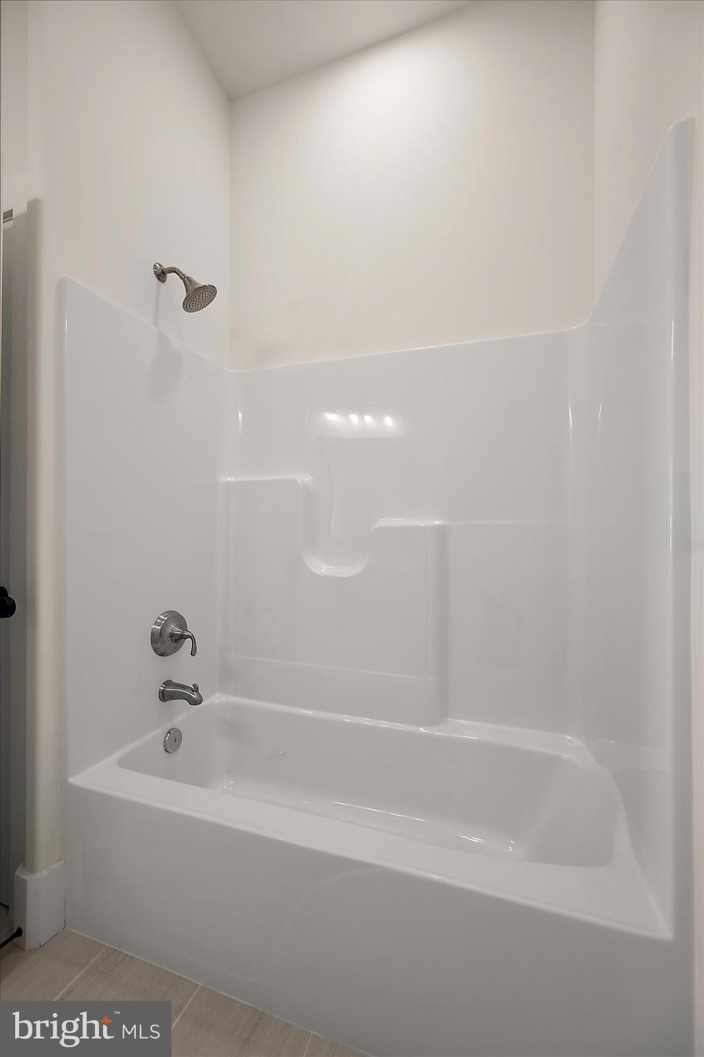 ESTATES AT INLET ISLE - Residential