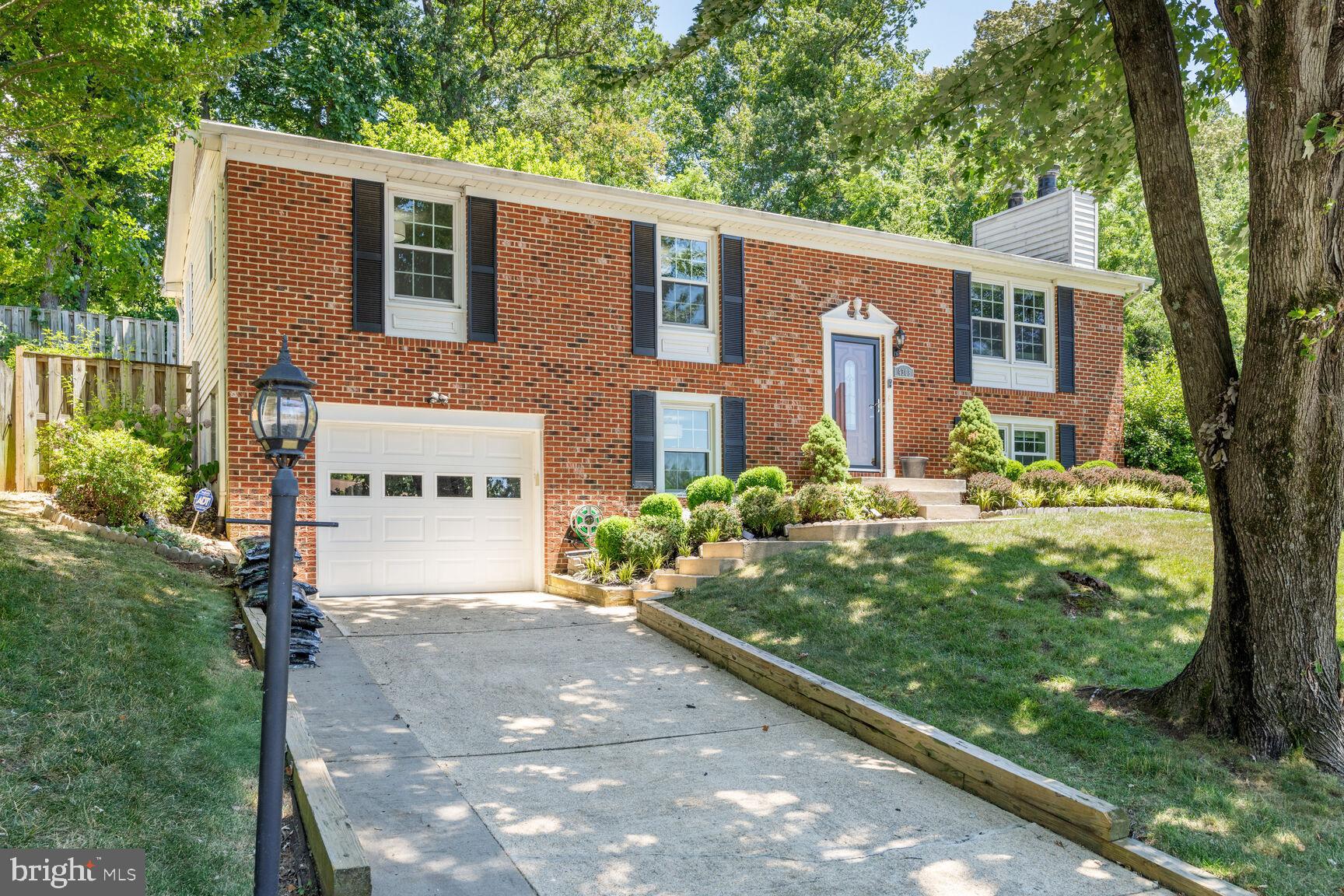 GROVETON - Residential