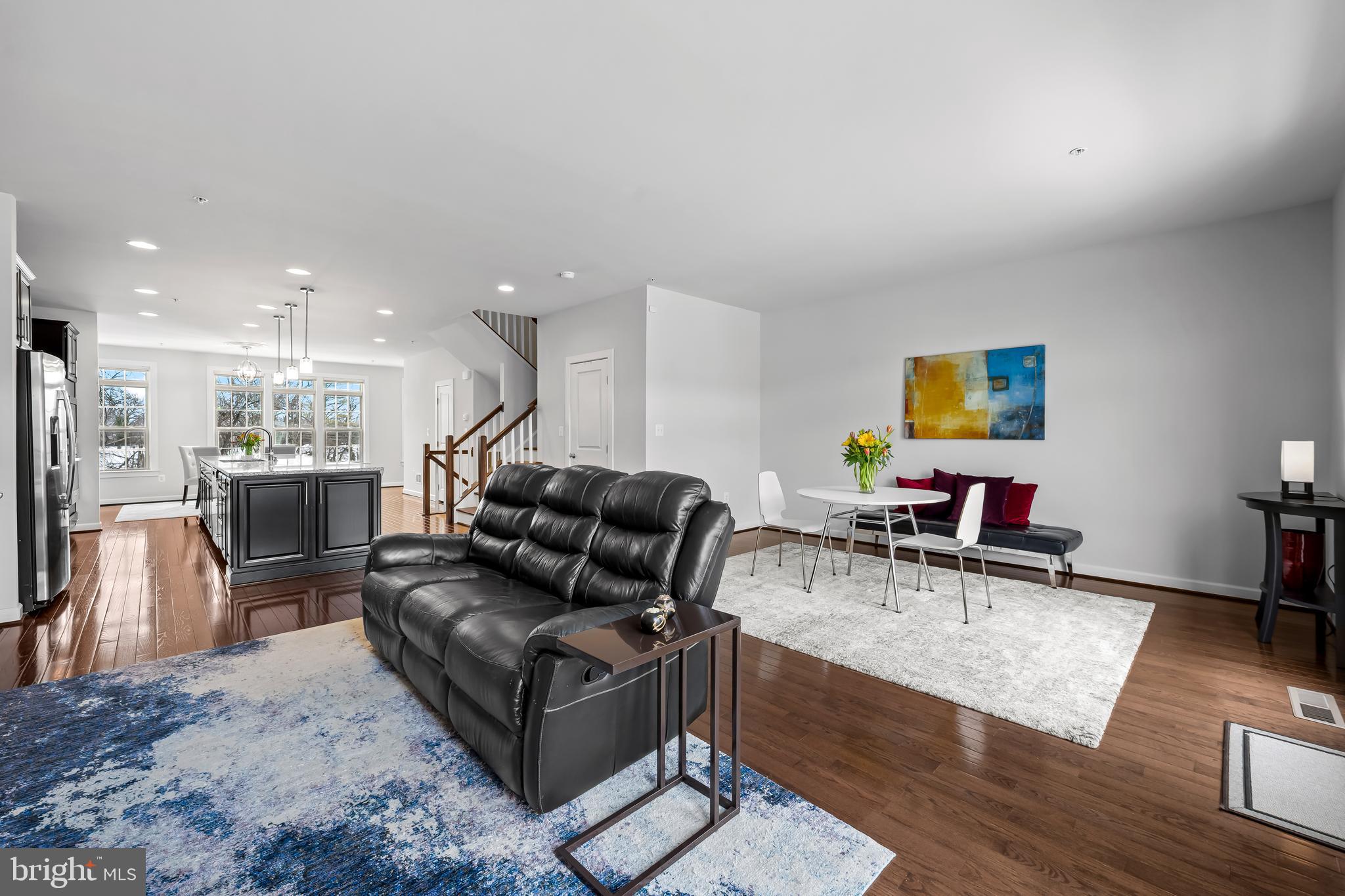 SUBURBAN GREENE - Residential