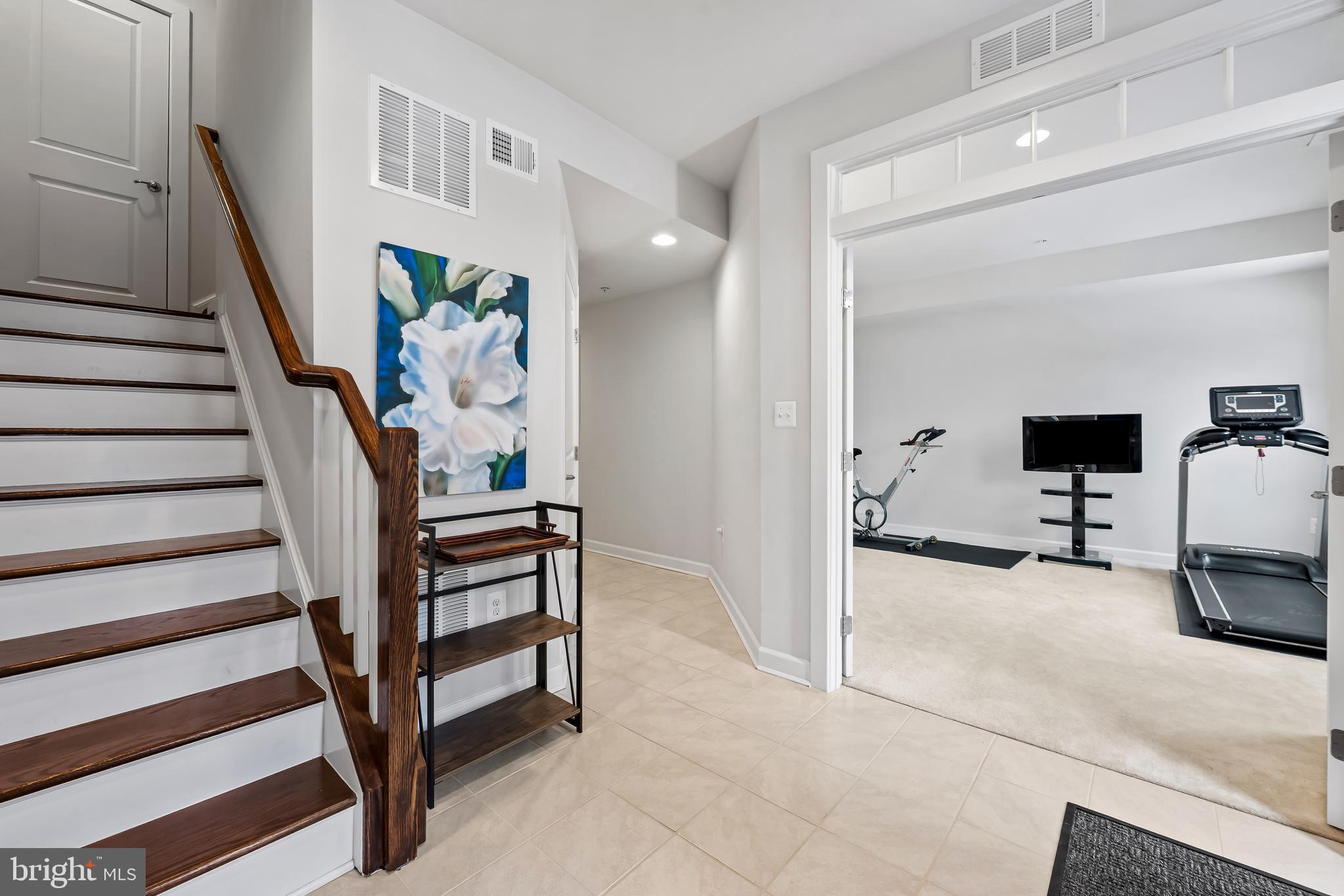 SUBURBAN GREENE - Residential