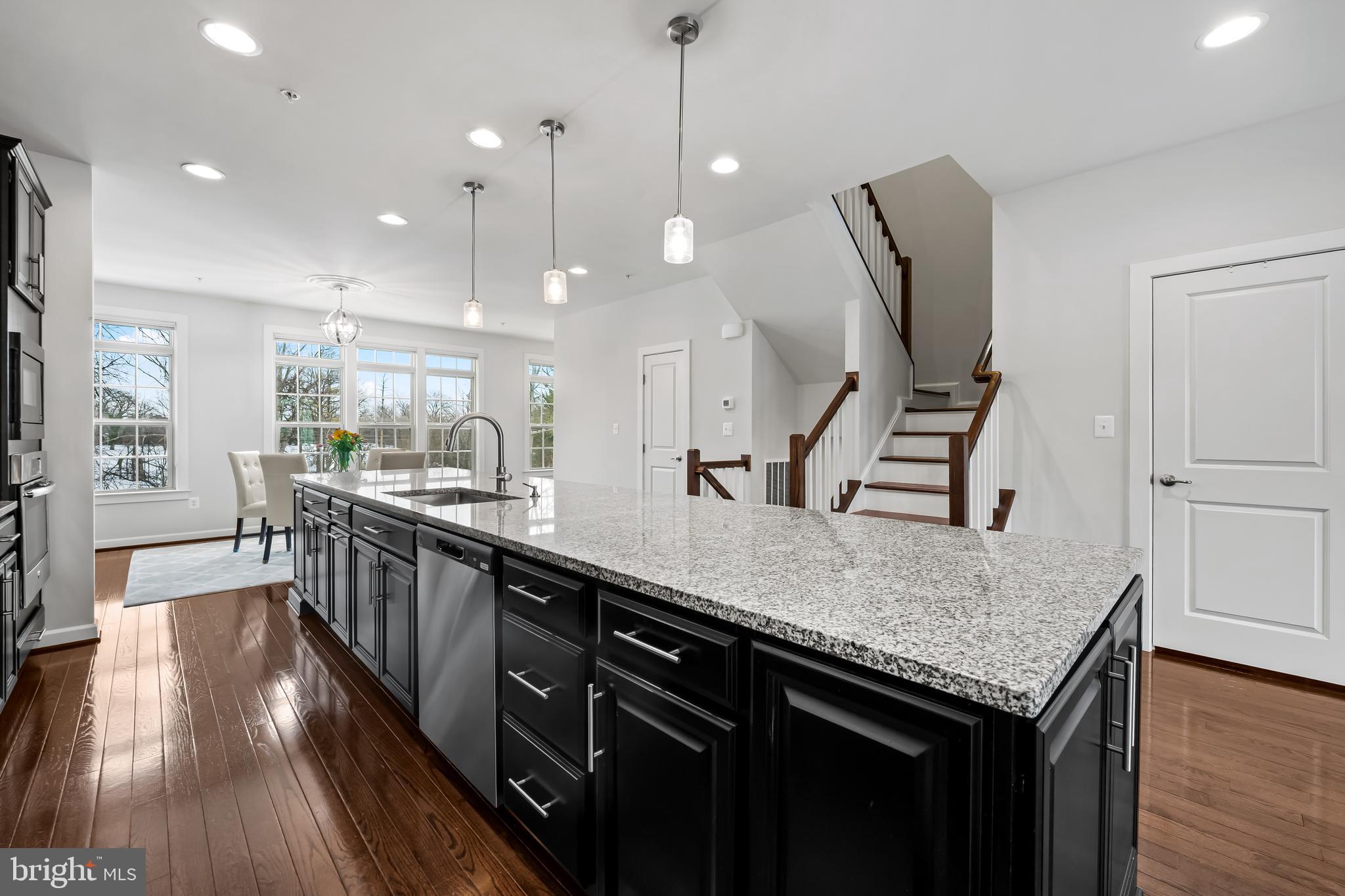 SUBURBAN GREENE - Residential