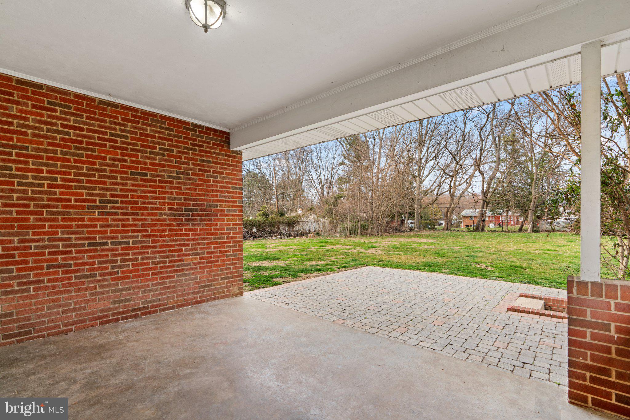 CLEMENS CROSSING - Residential