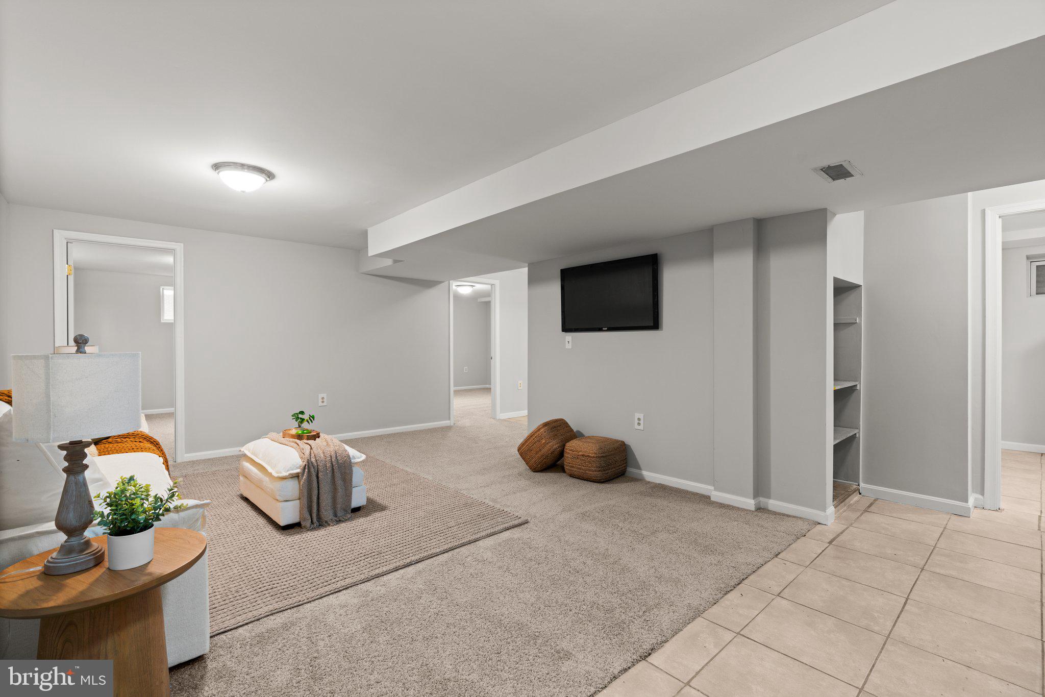 CLEMENS CROSSING - Residential