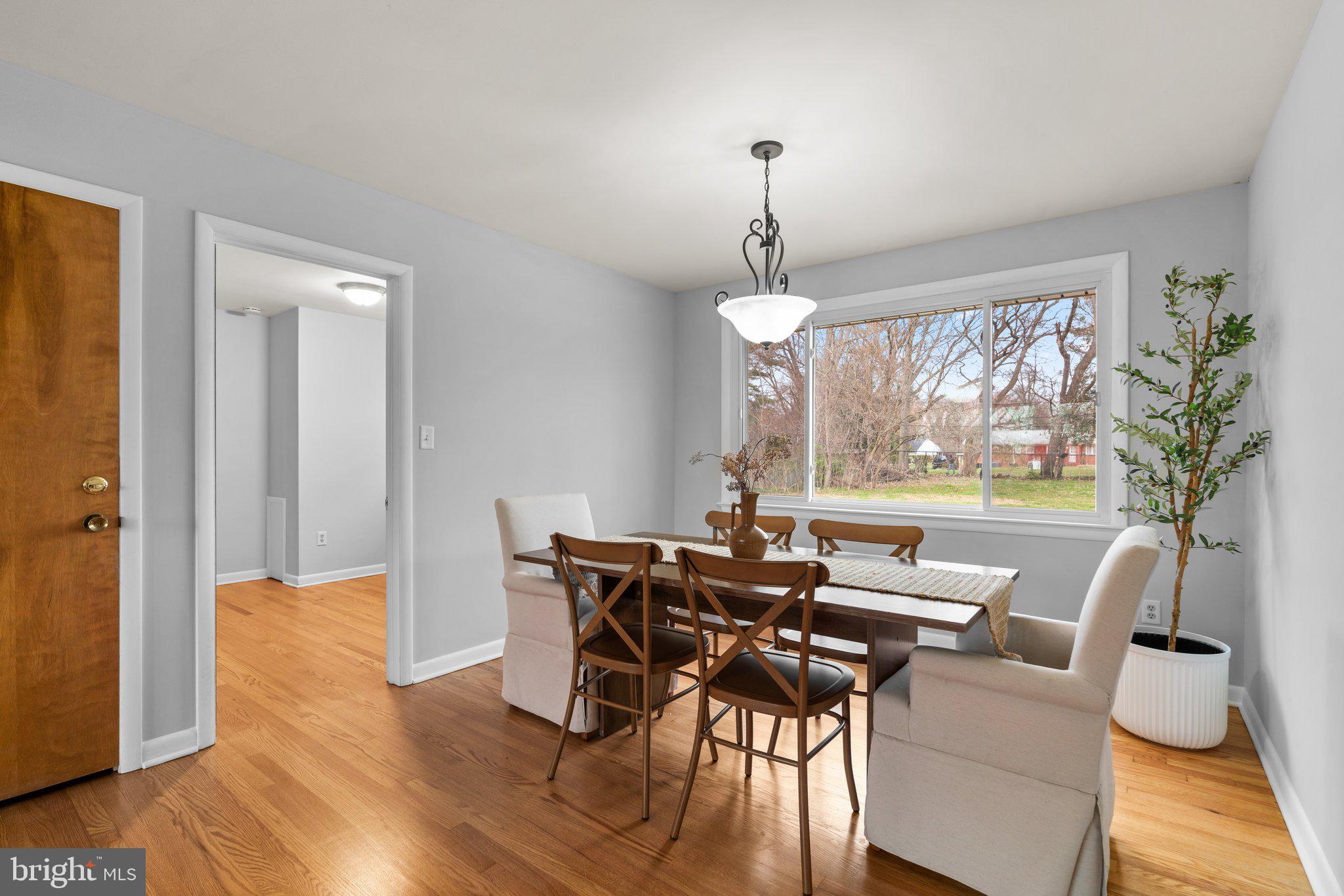 CLEMENS CROSSING - Residential