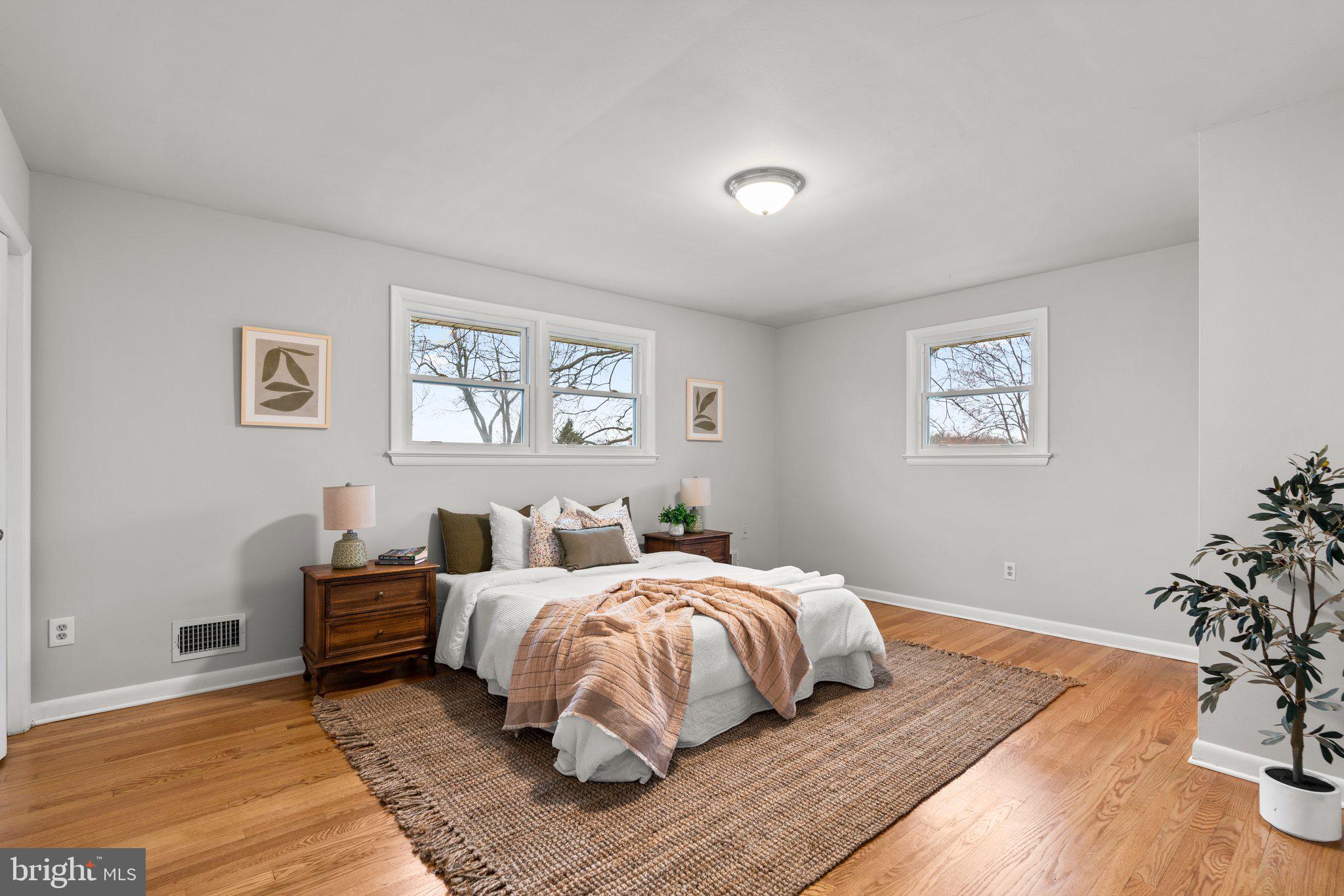 CLEMENS CROSSING - Residential