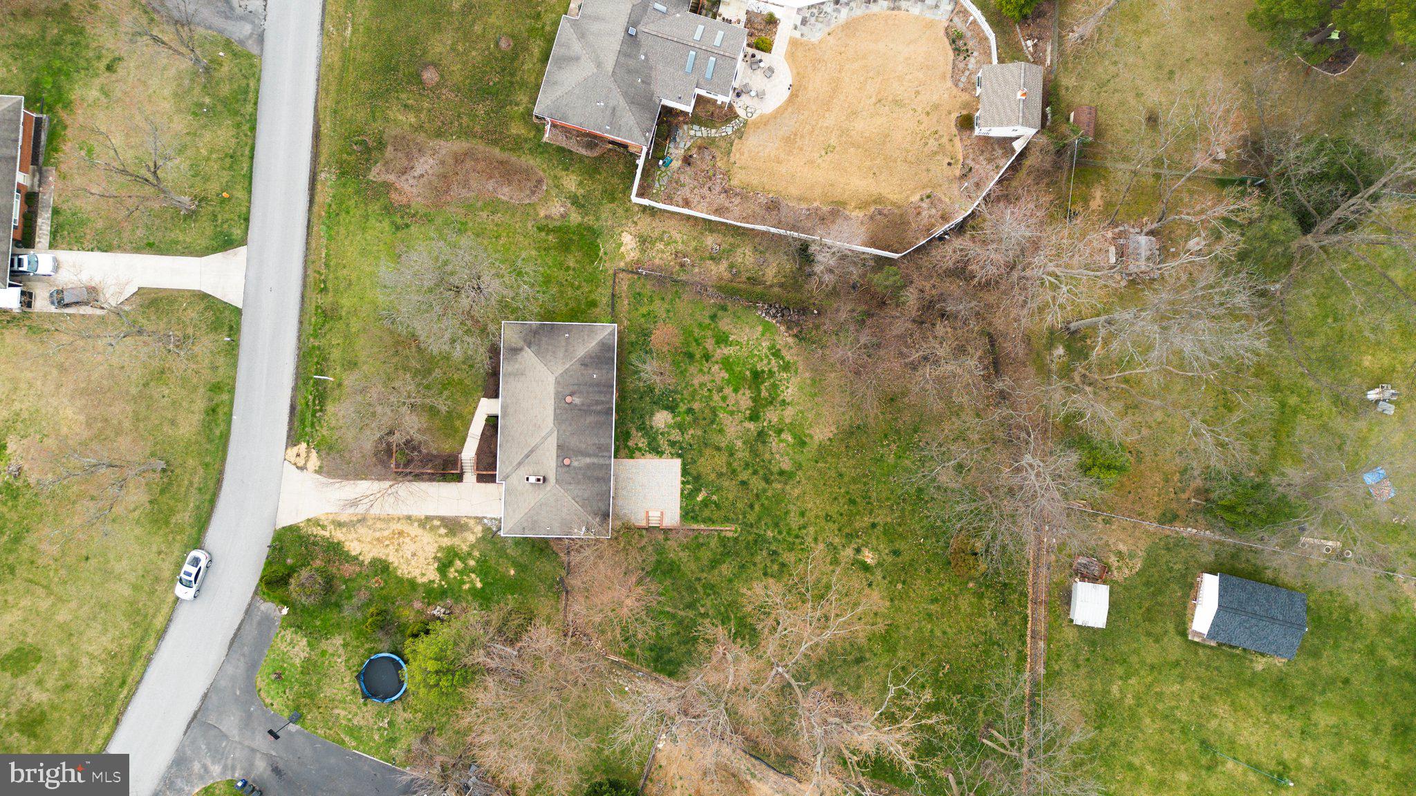 CLEMENS CROSSING - Residential