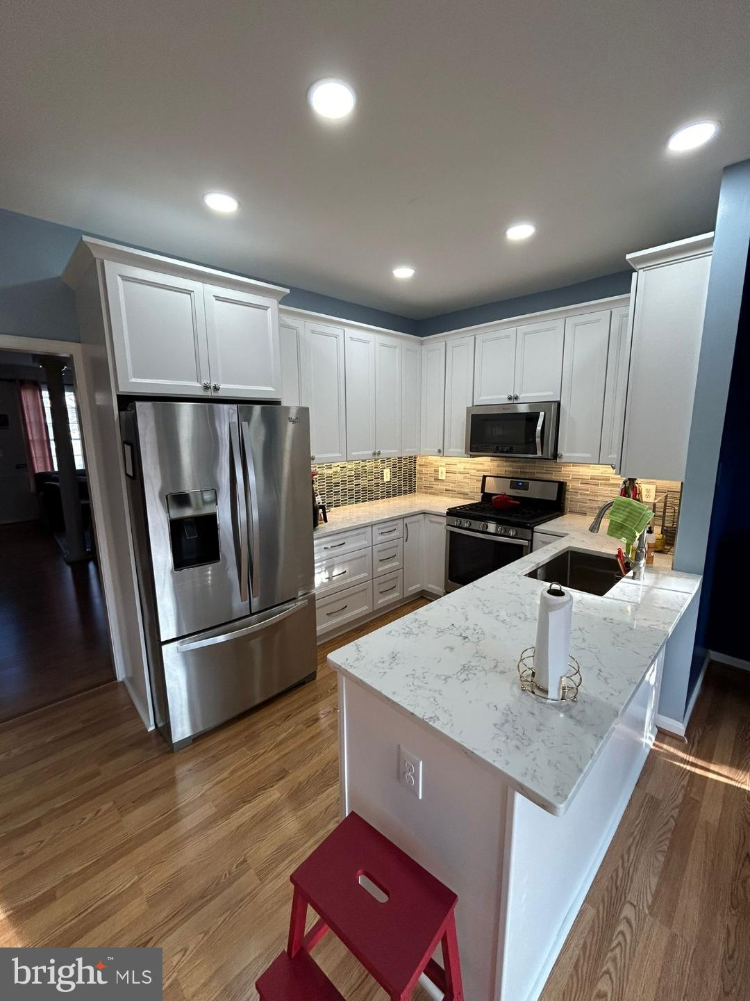 138 SHEPHERDSON LANE NE