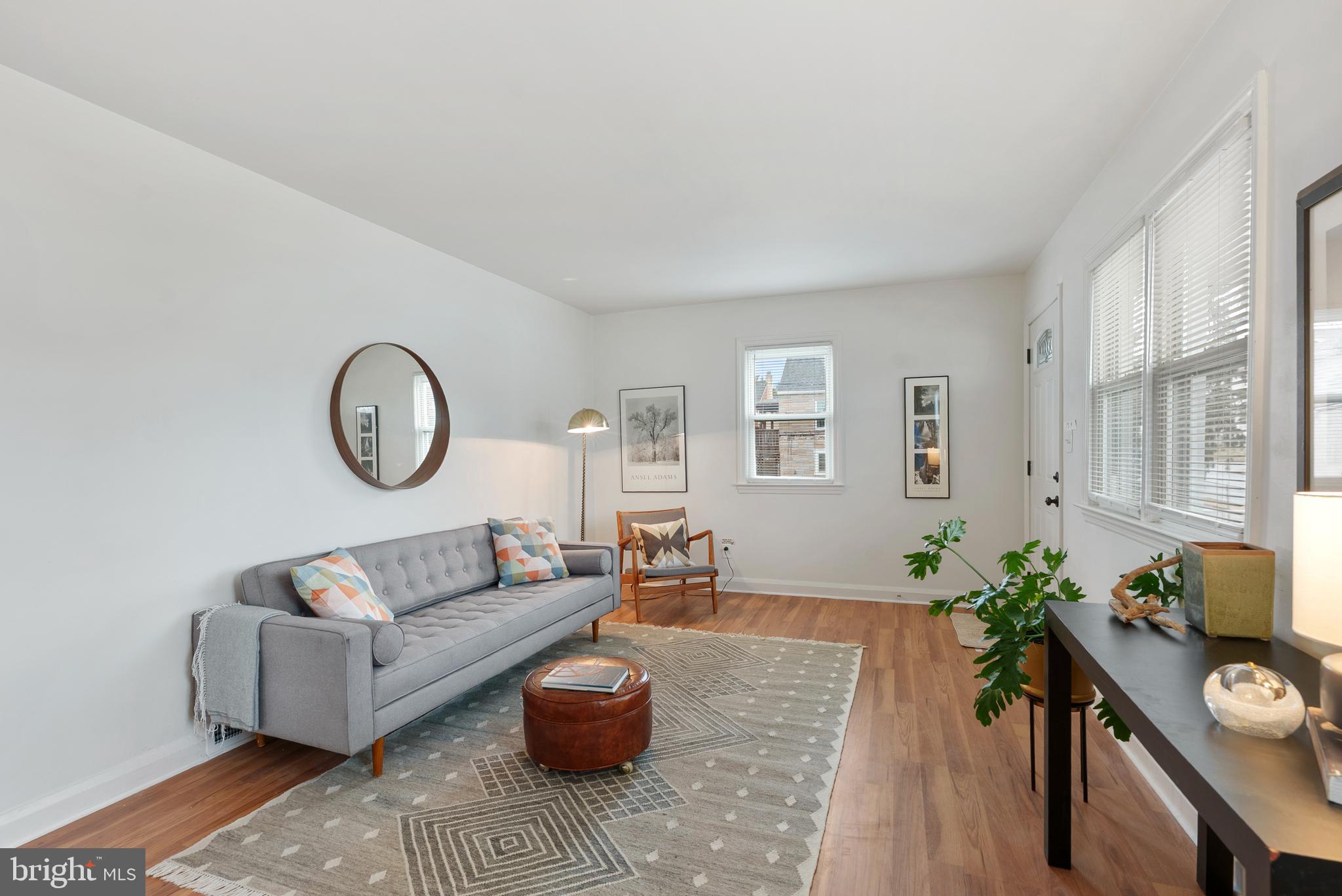 PARKVILLE SUMMIT - Residential