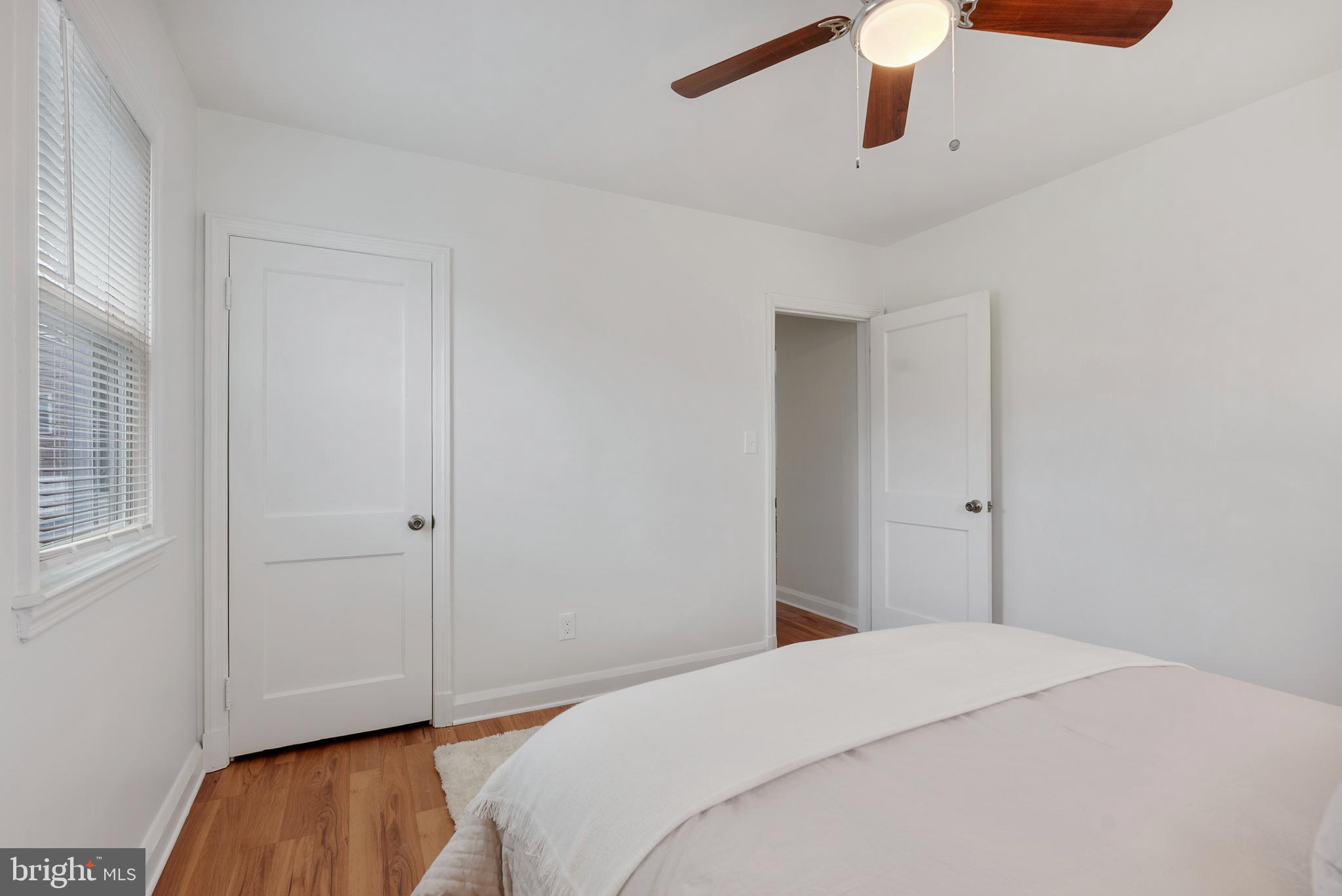 PARKVILLE SUMMIT - Residential