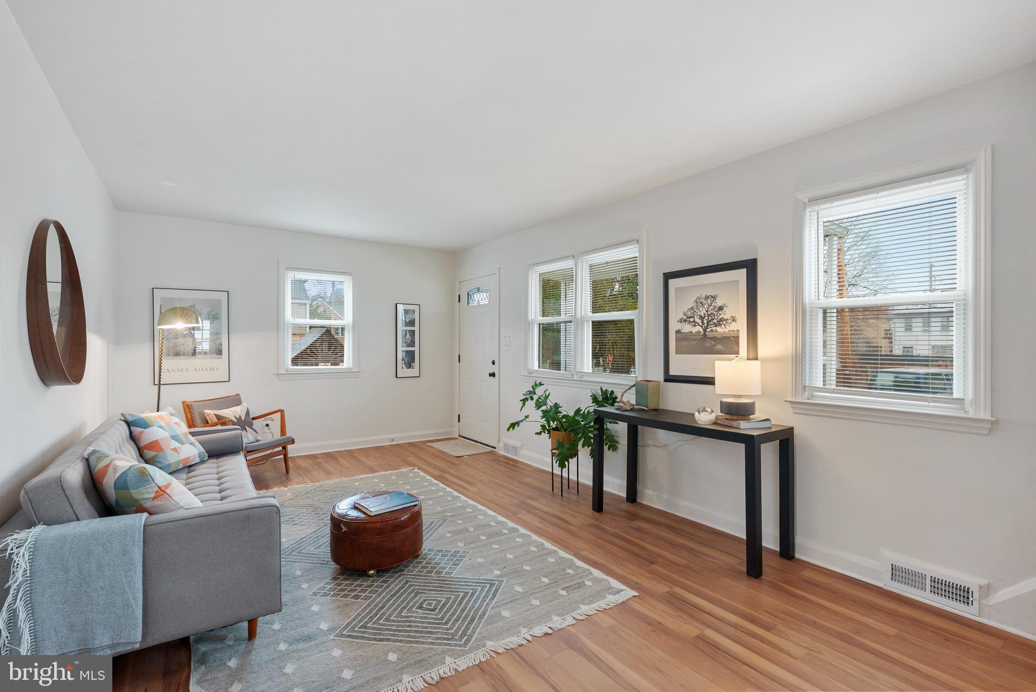 PARKVILLE SUMMIT - Residential