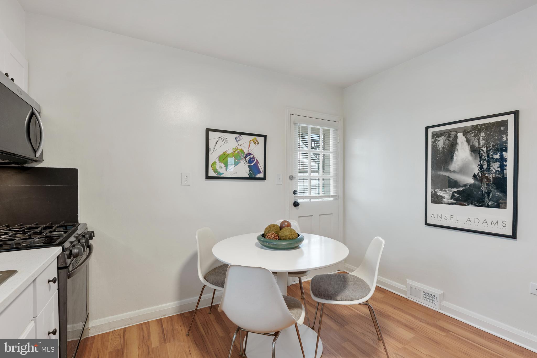 PARKVILLE SUMMIT - Residential