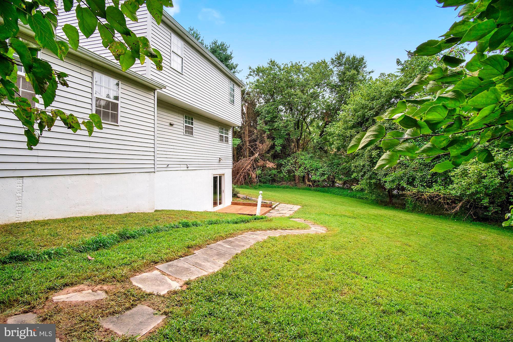 HUNTERS WOODS - Residential