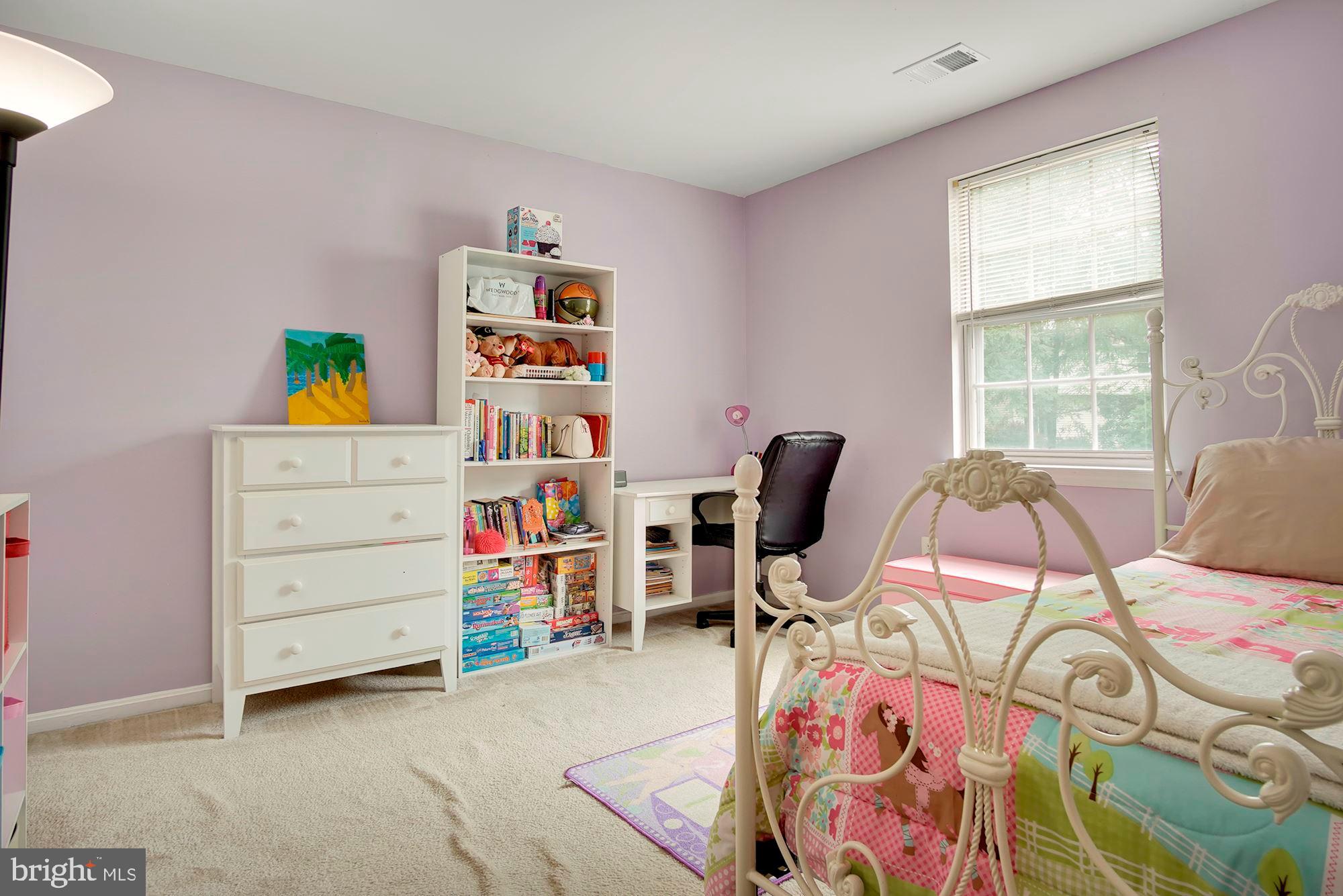 HUNTERS WOODS - Residential