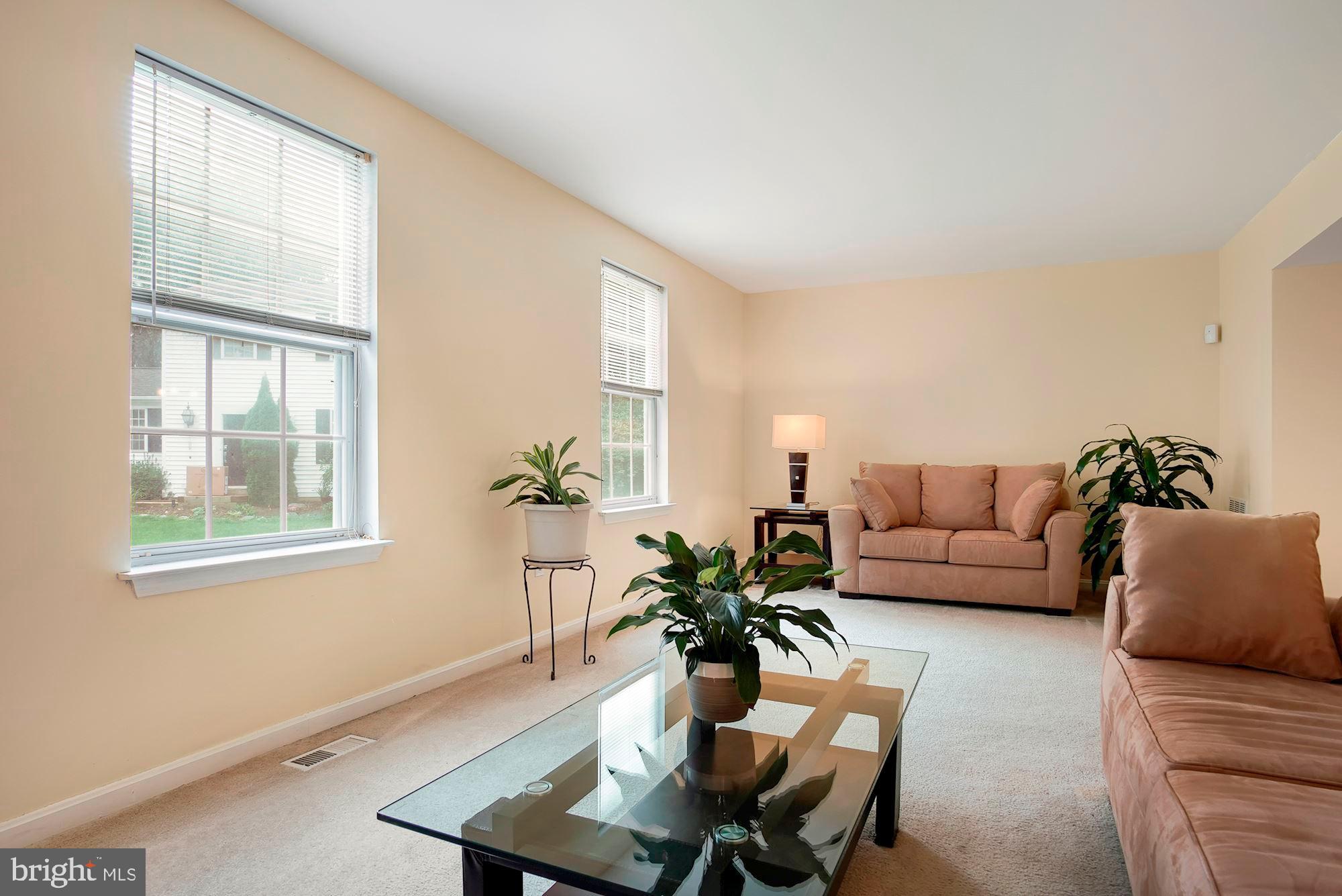 HUNTERS WOODS - Residential