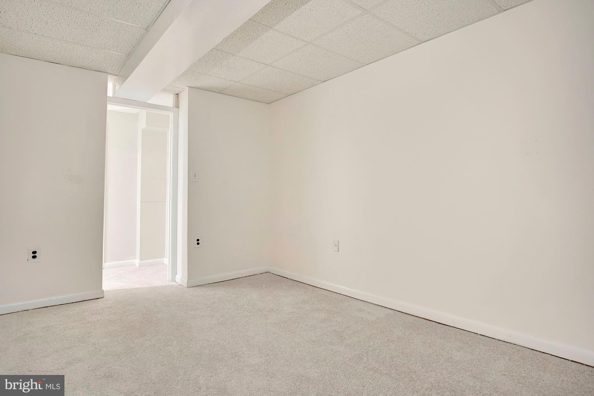 HUNTERS WOODS - Residential