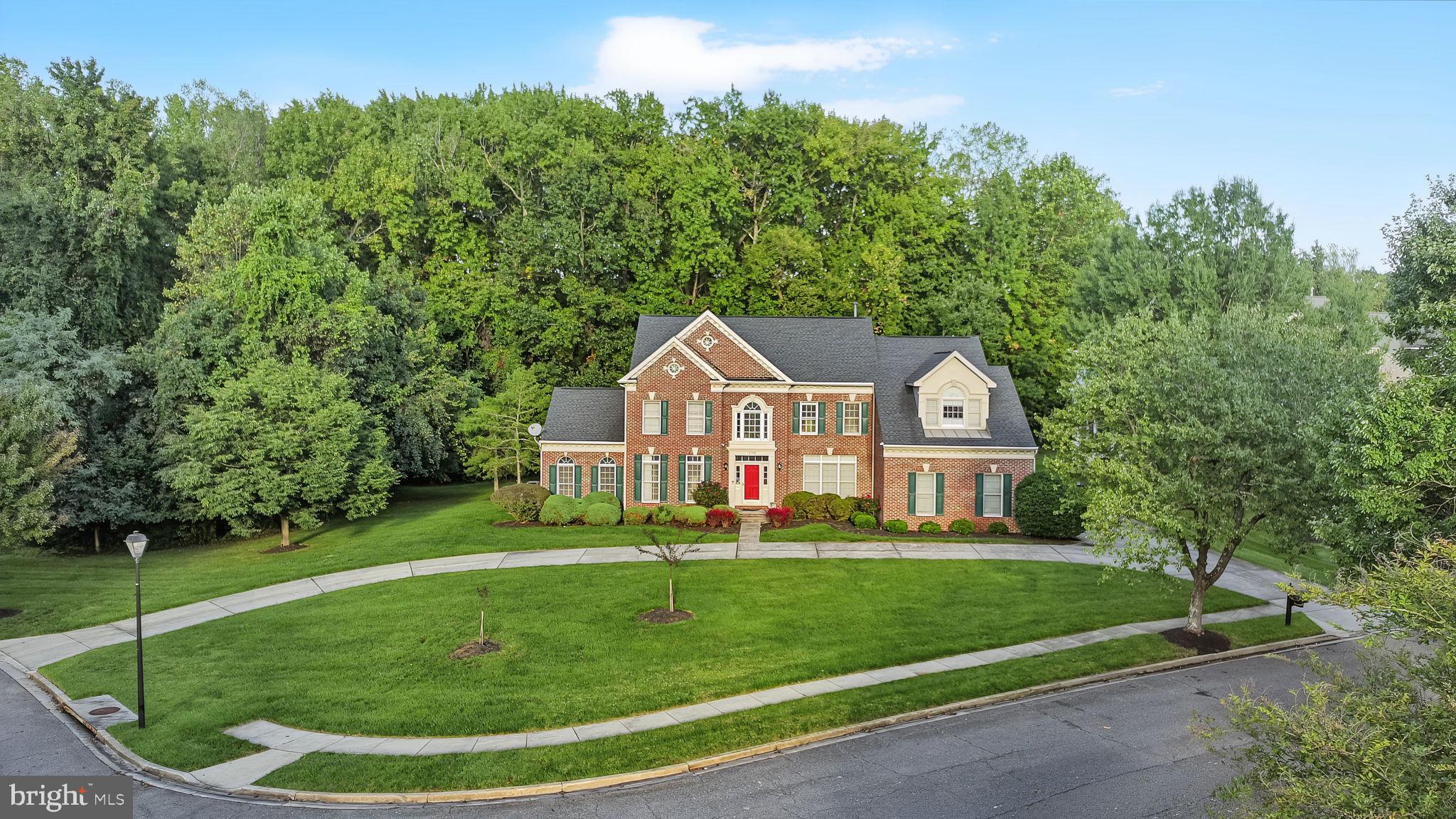 1709 KINGS MANOR DRIVE