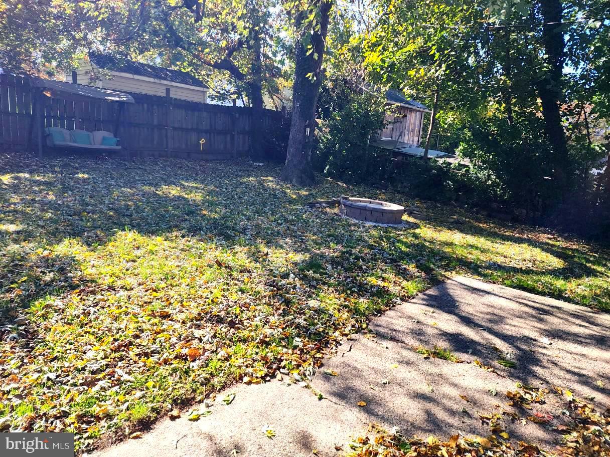 LANDSDOWNE - Residential