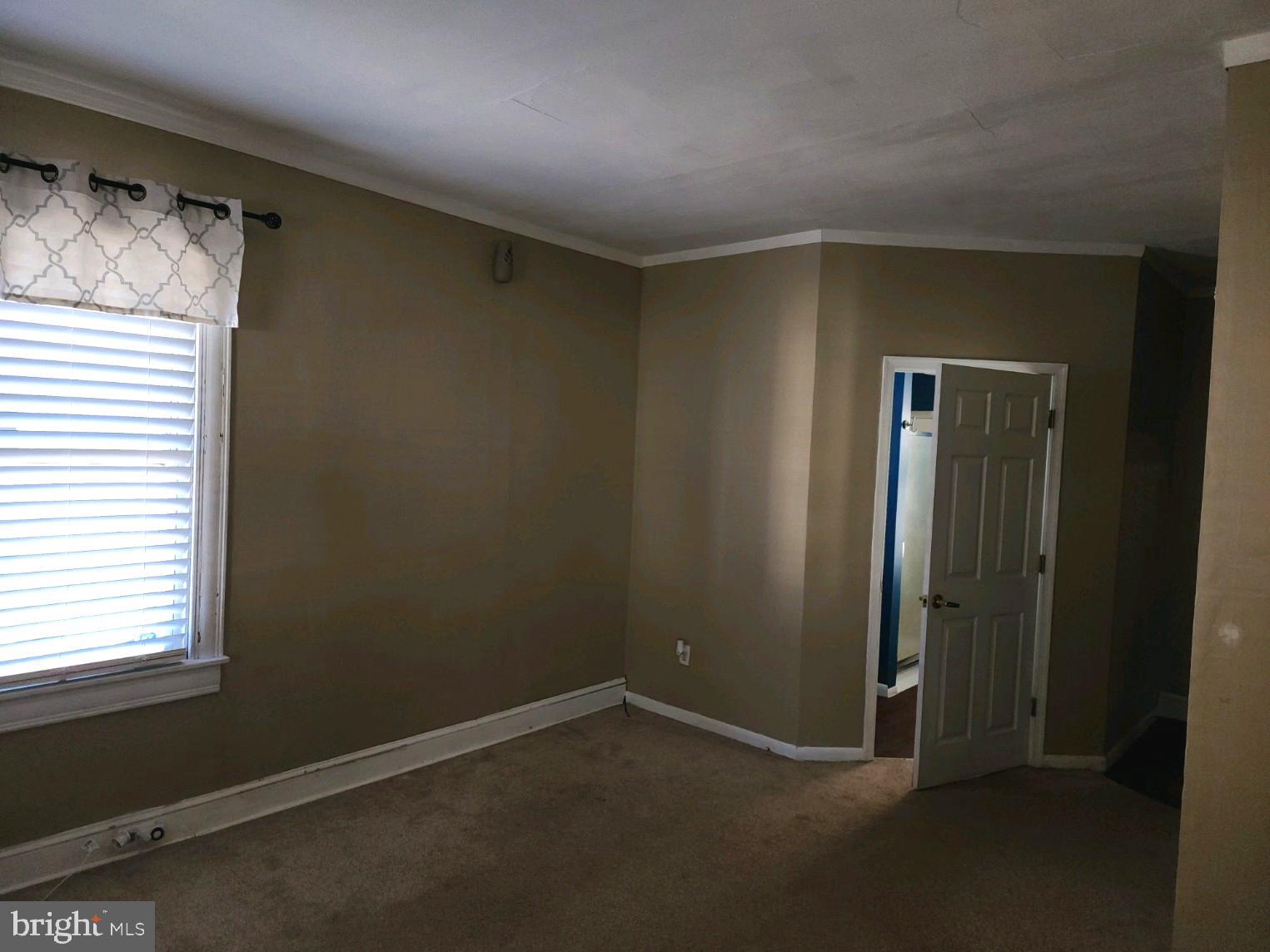 LANDSDOWNE - Residential