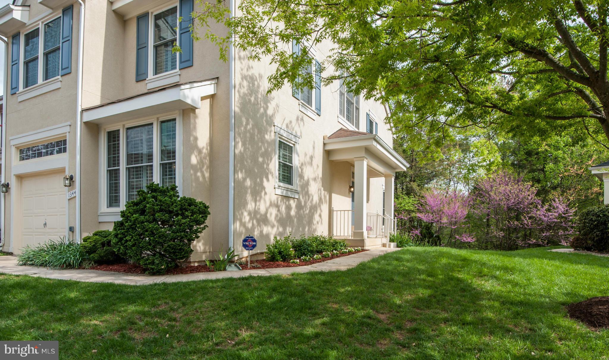 BALDWIN GROVE - Residential