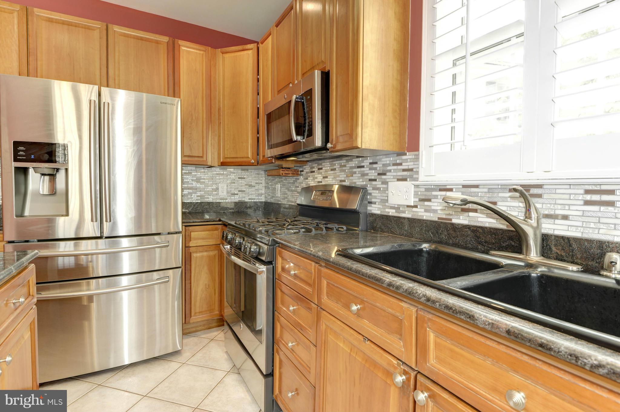 BALDWIN GROVE - Residential