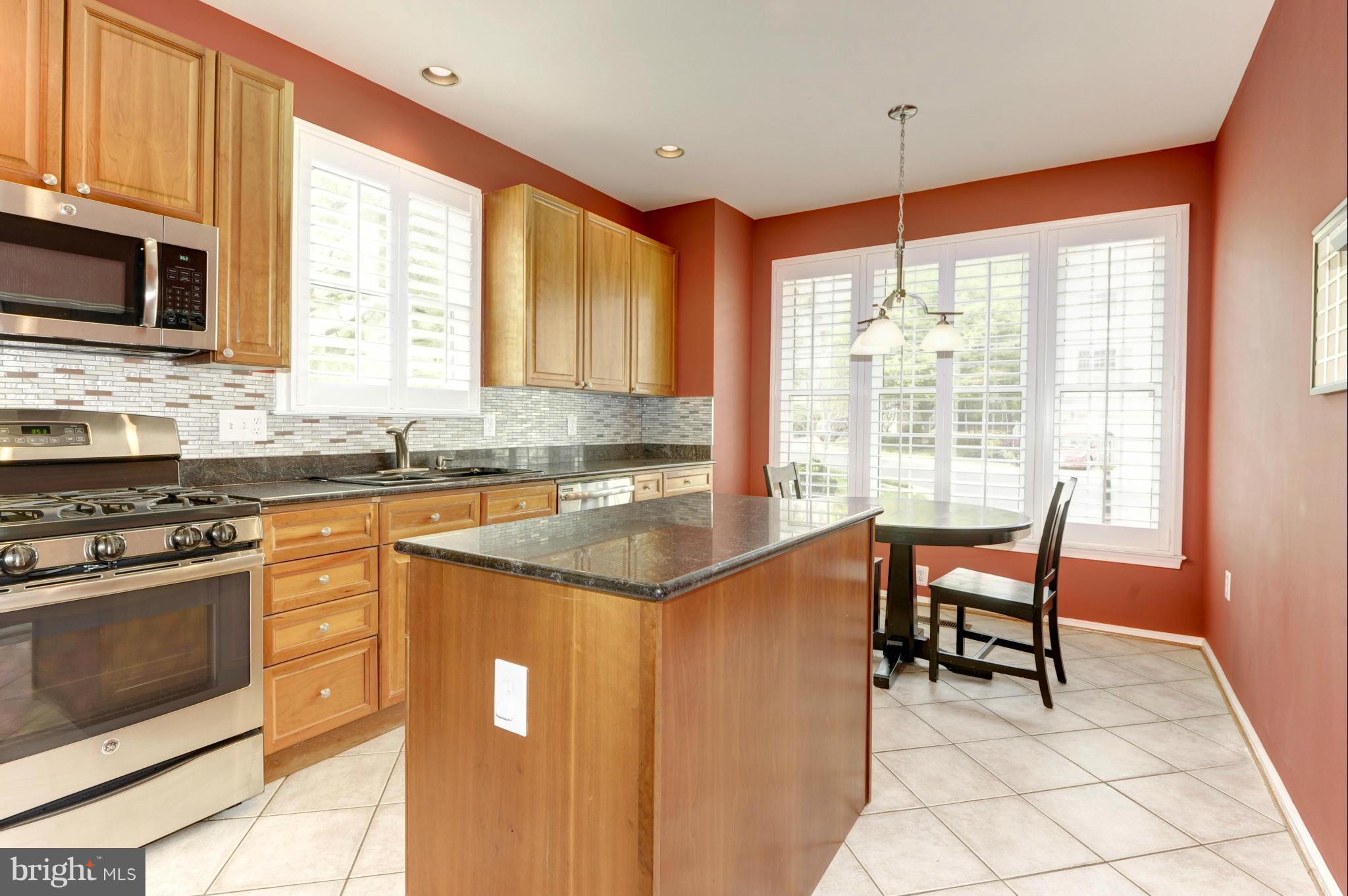 BALDWIN GROVE - Residential