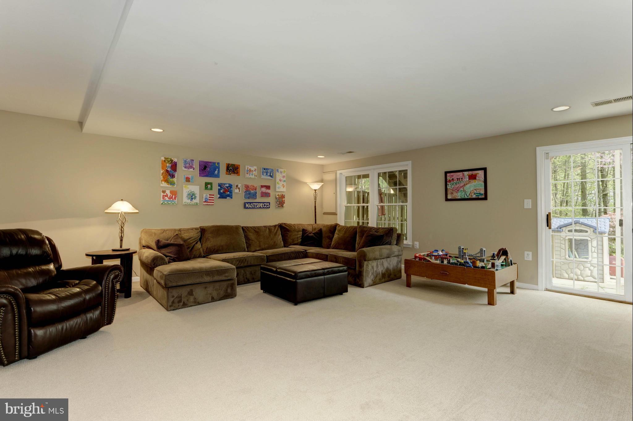 BALDWIN GROVE - Residential