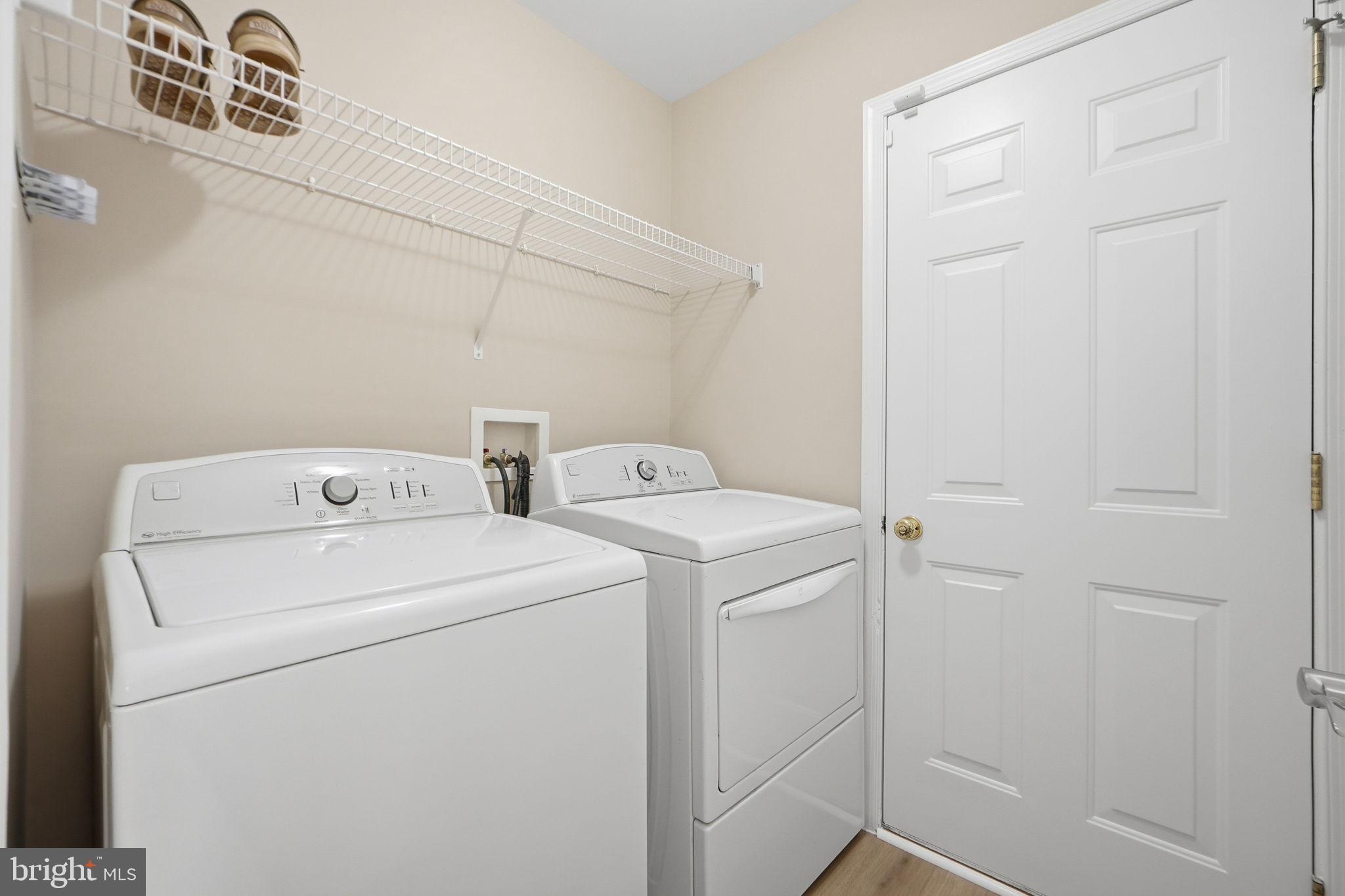 BLOOMS CROSSING - Residential