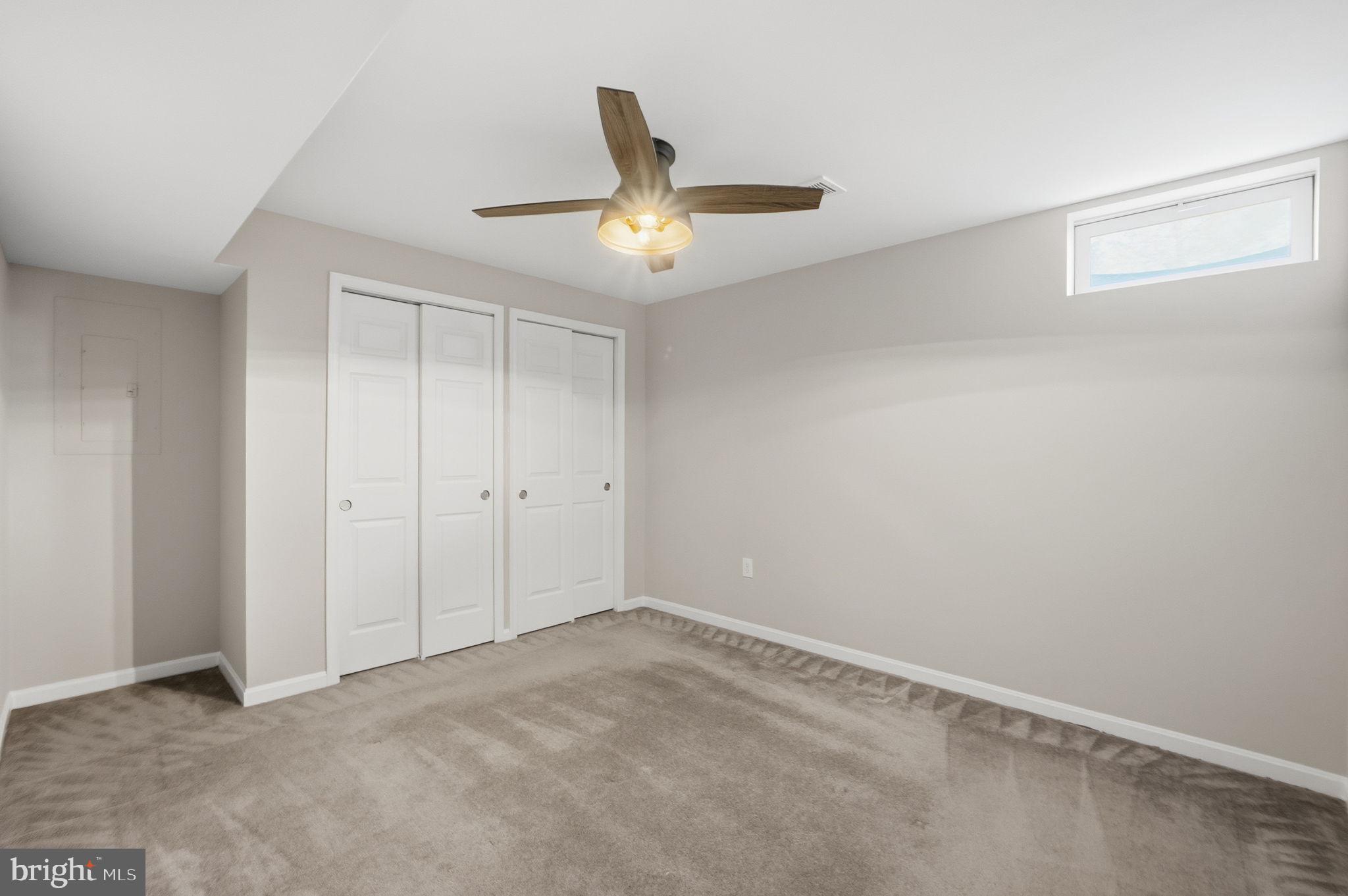 BLOOMS CROSSING - Residential