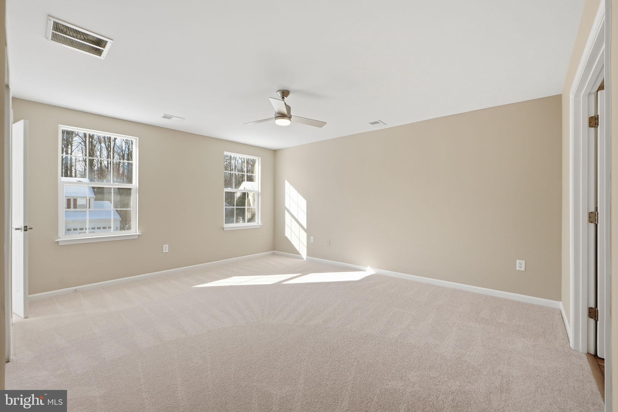 BLOOMS CROSSING - Residential