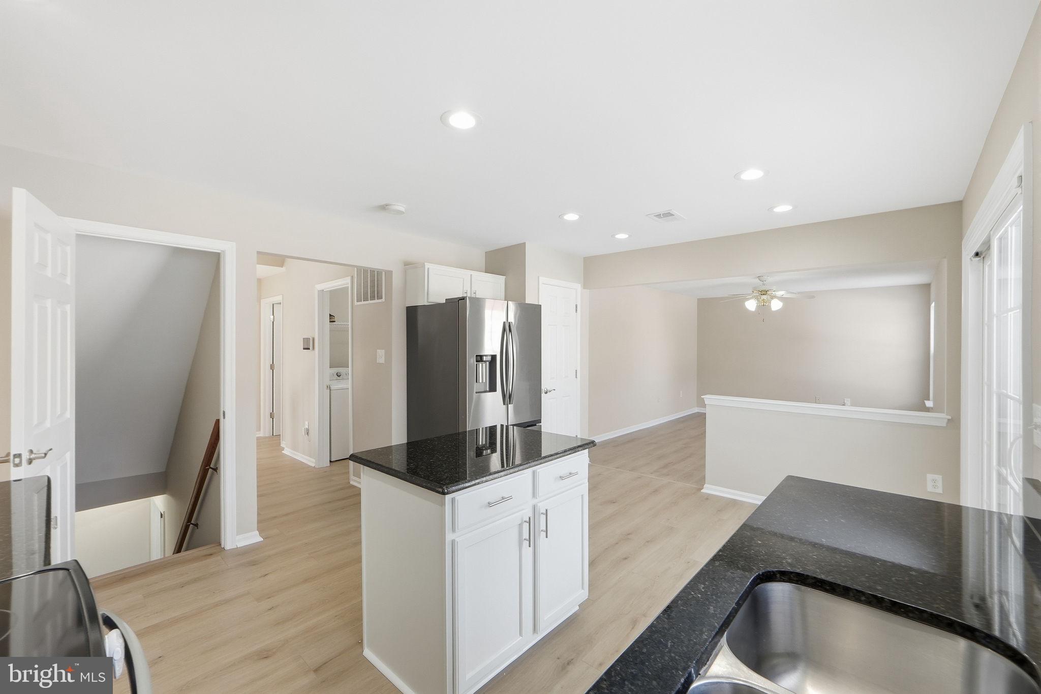 BLOOMS CROSSING - Residential