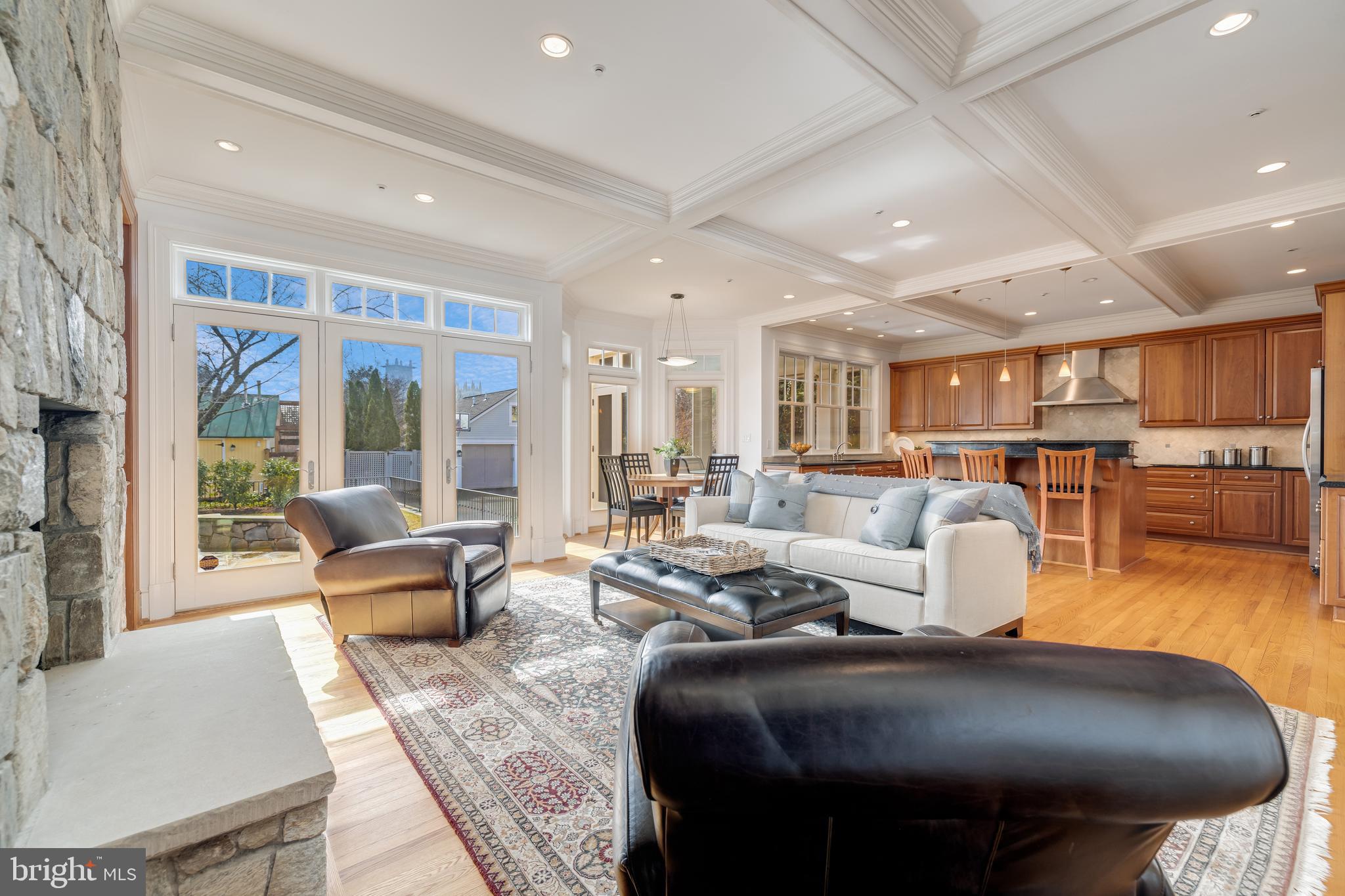 CLEVELAND PARK - Residential