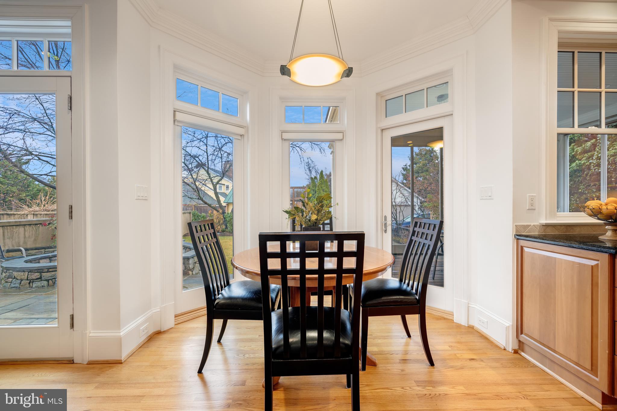 CLEVELAND PARK - Residential