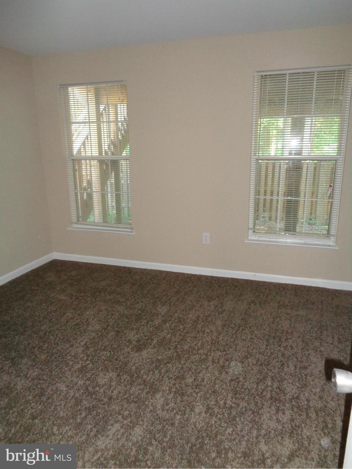 LAKEWOOD EST SUB - Residential Lease