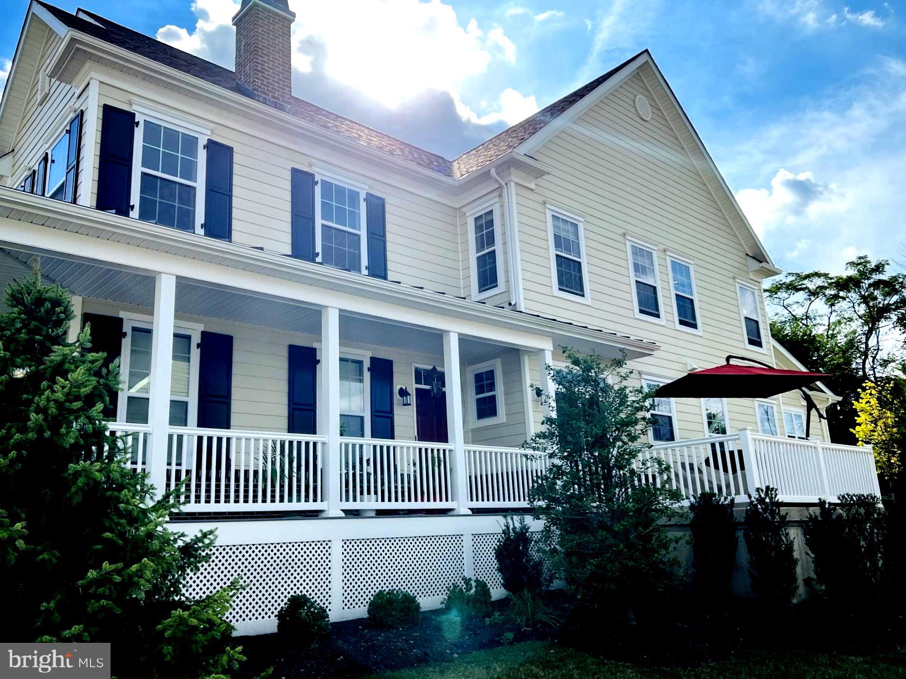 PICKERING CROSSING - Residential Lease